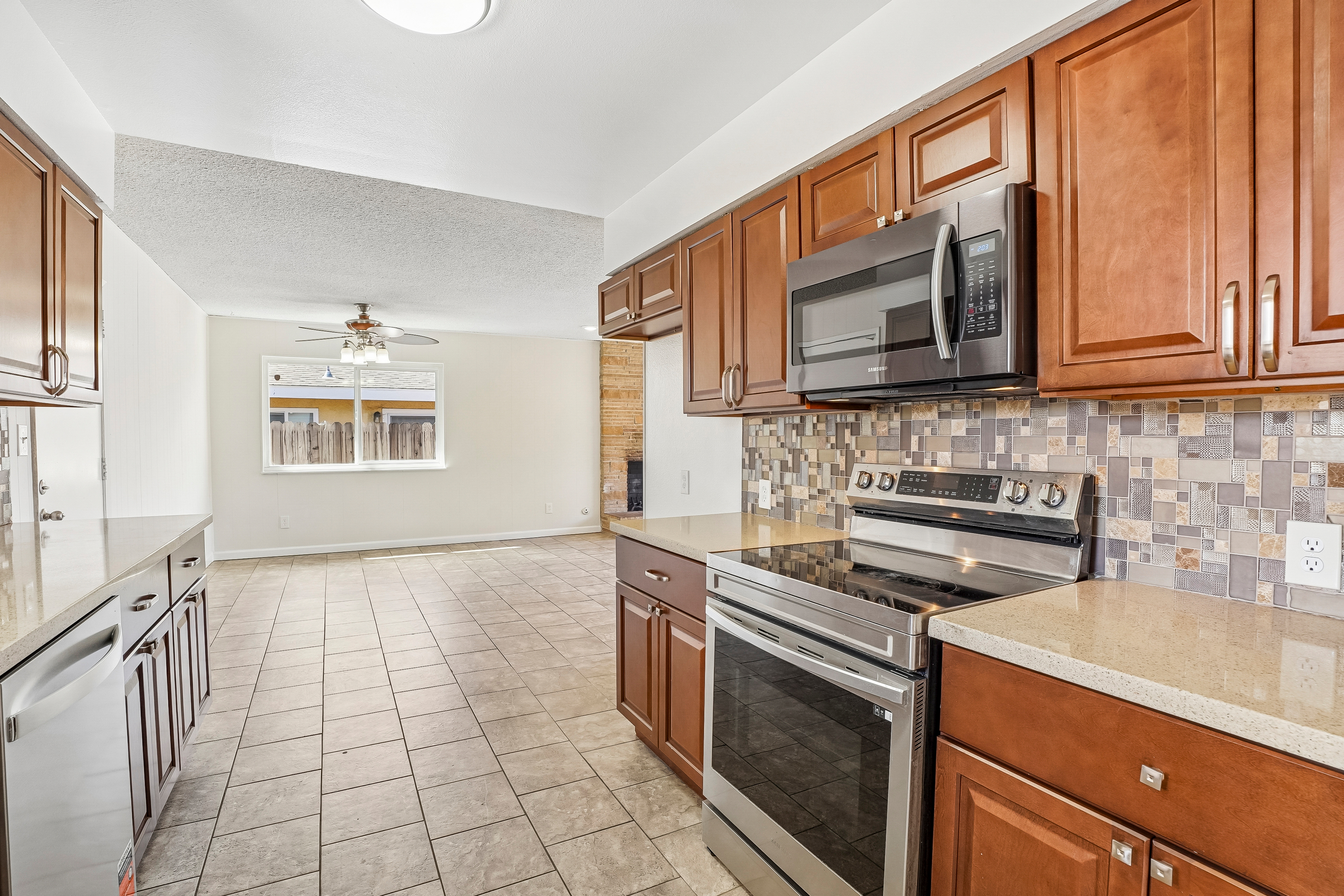 Photo 10 of 42 of 317 Goya Dr, Stockton, CA