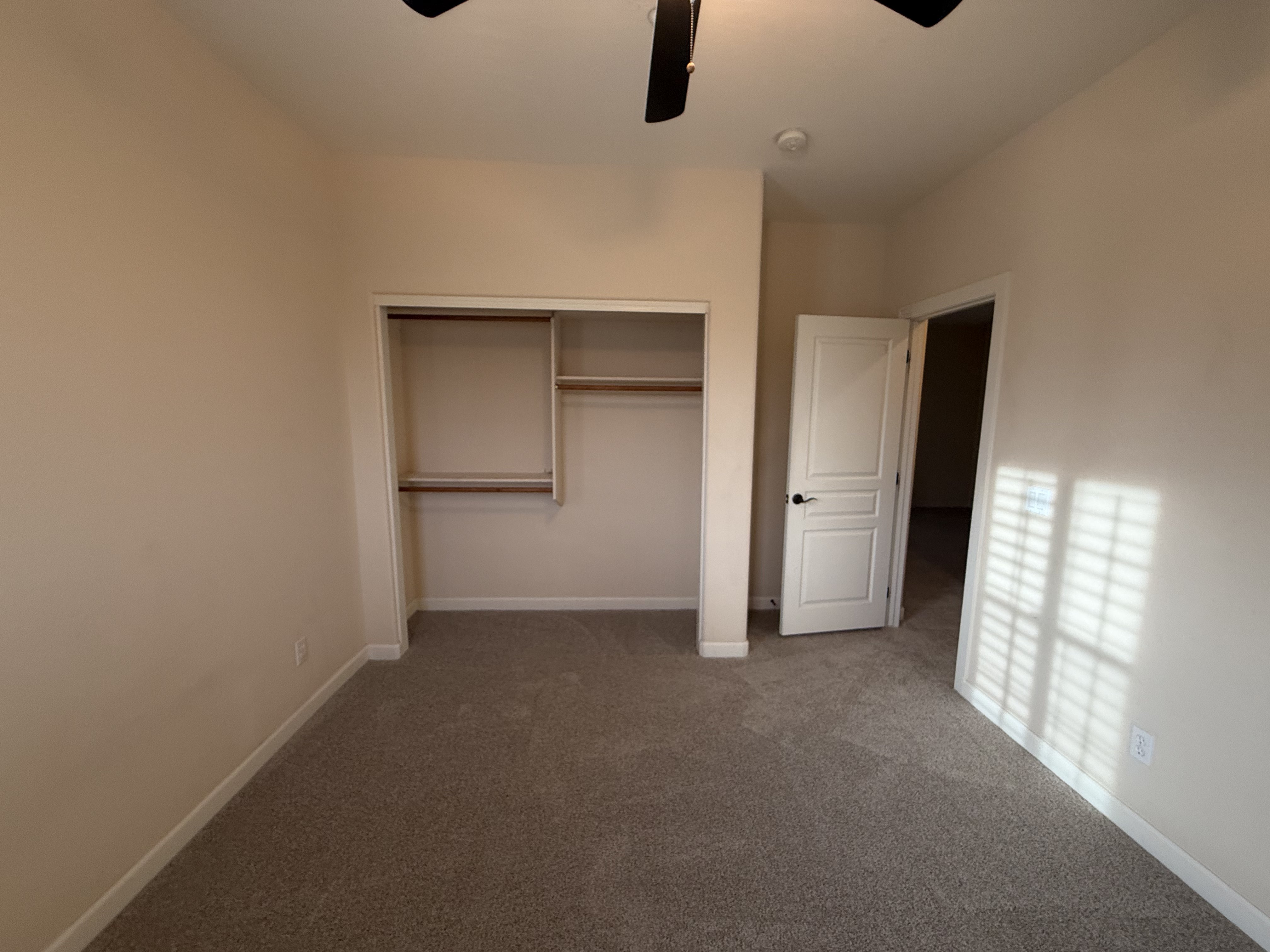Photo 13 of 43 of 12435 W Red Hawk Dr, Peoria, AZ