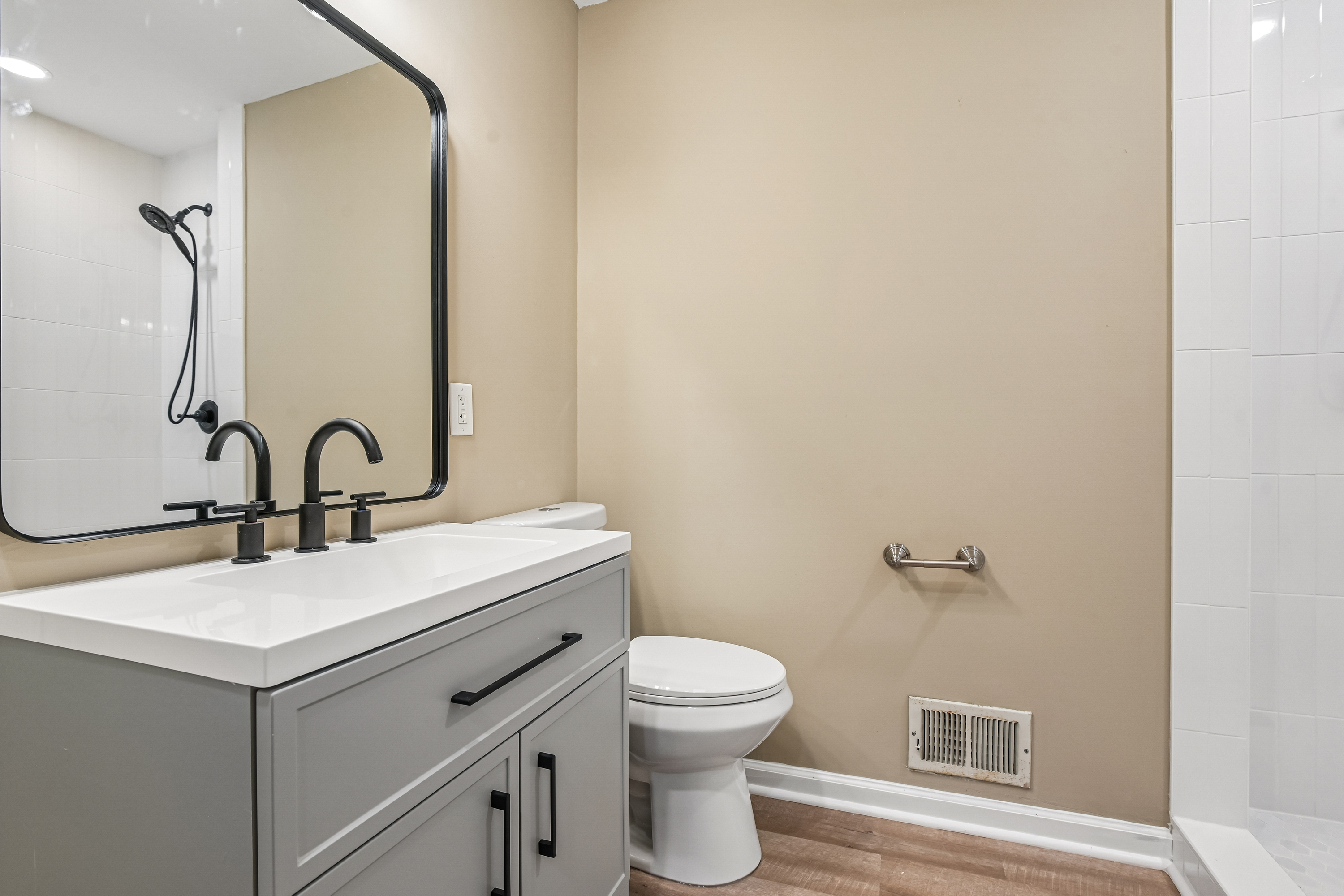 Photo 7 of 47 of 3431 Hickory View Dr NW, Marietta, GA