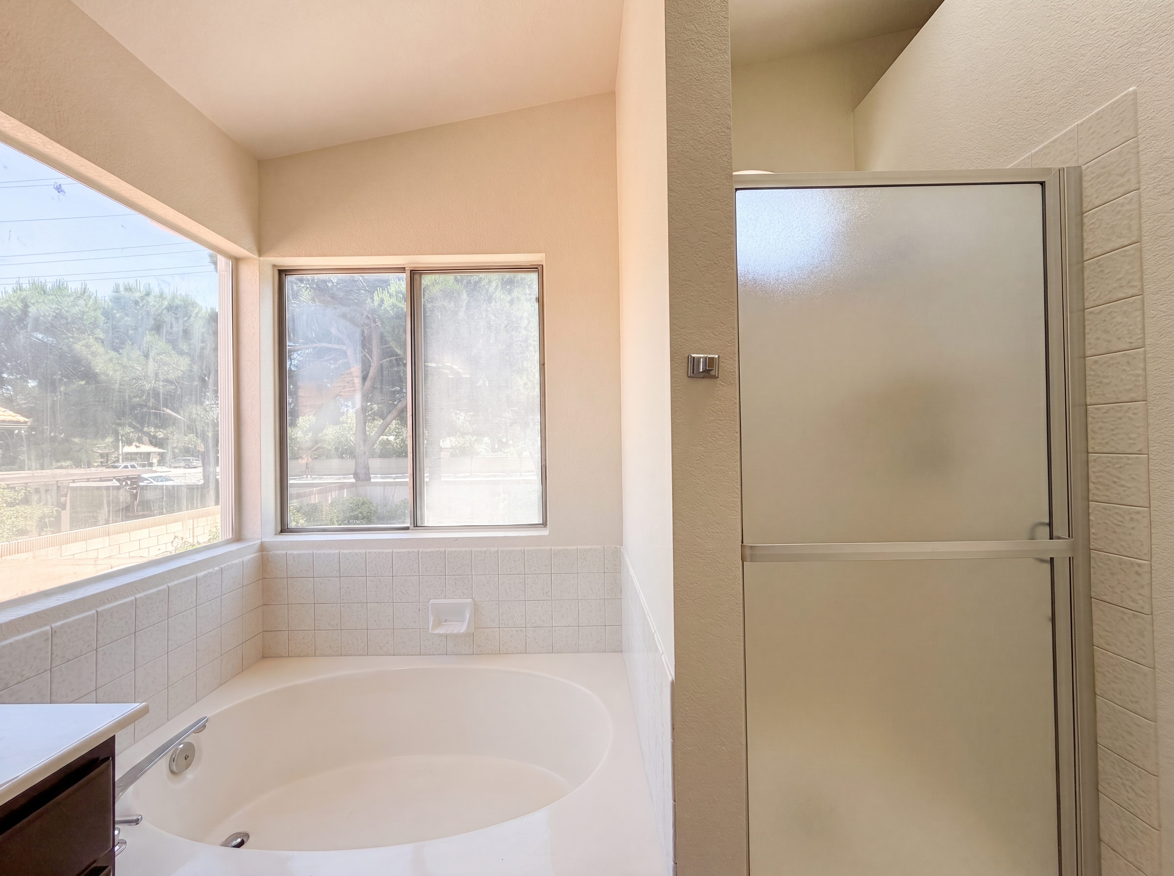 Photo 19 of 32 of 1138 Encantadora Ln, Lancaster, CA