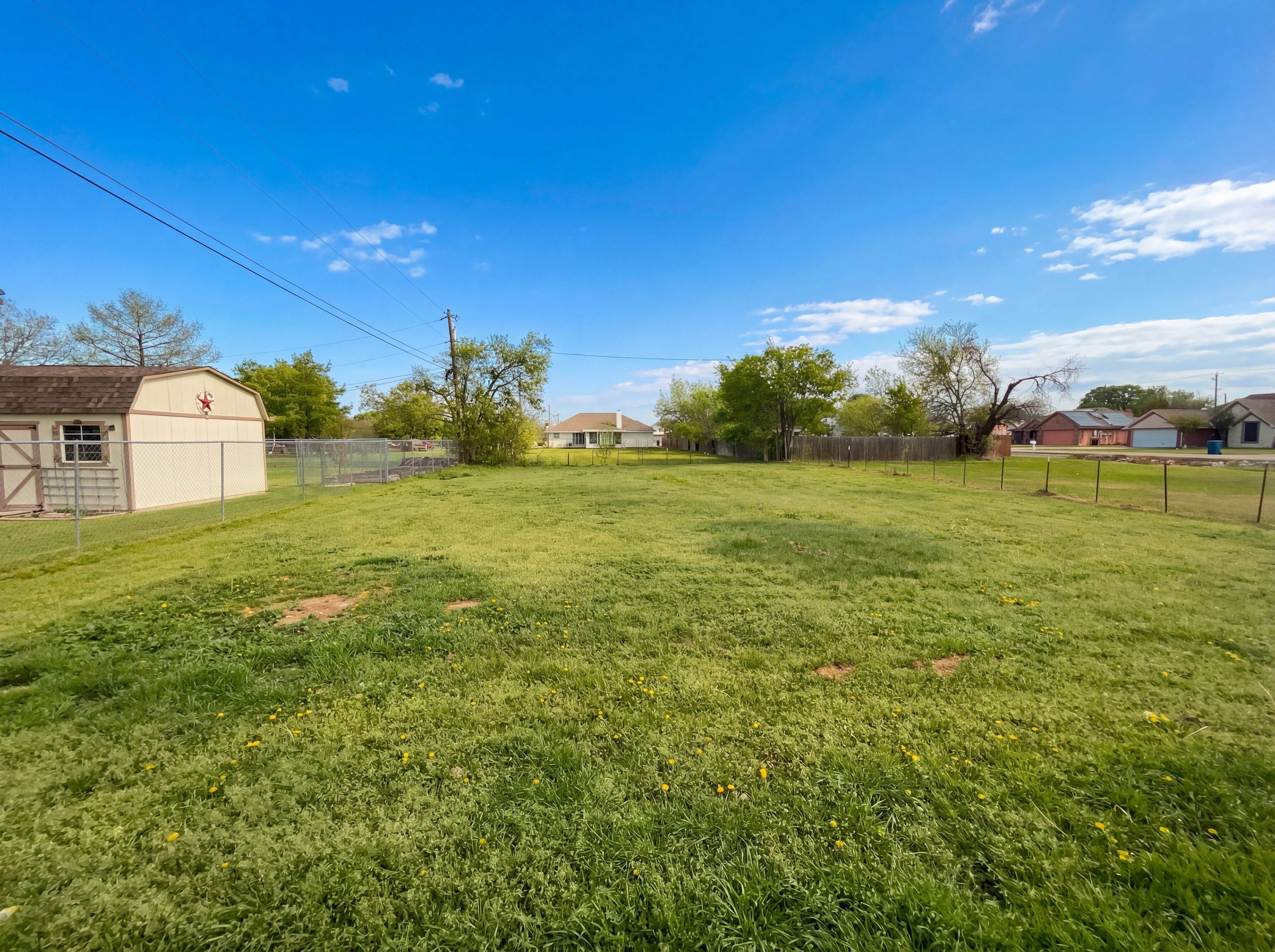 Photo 6 of 17 of 602 Torero Dr, Oak Point, TX