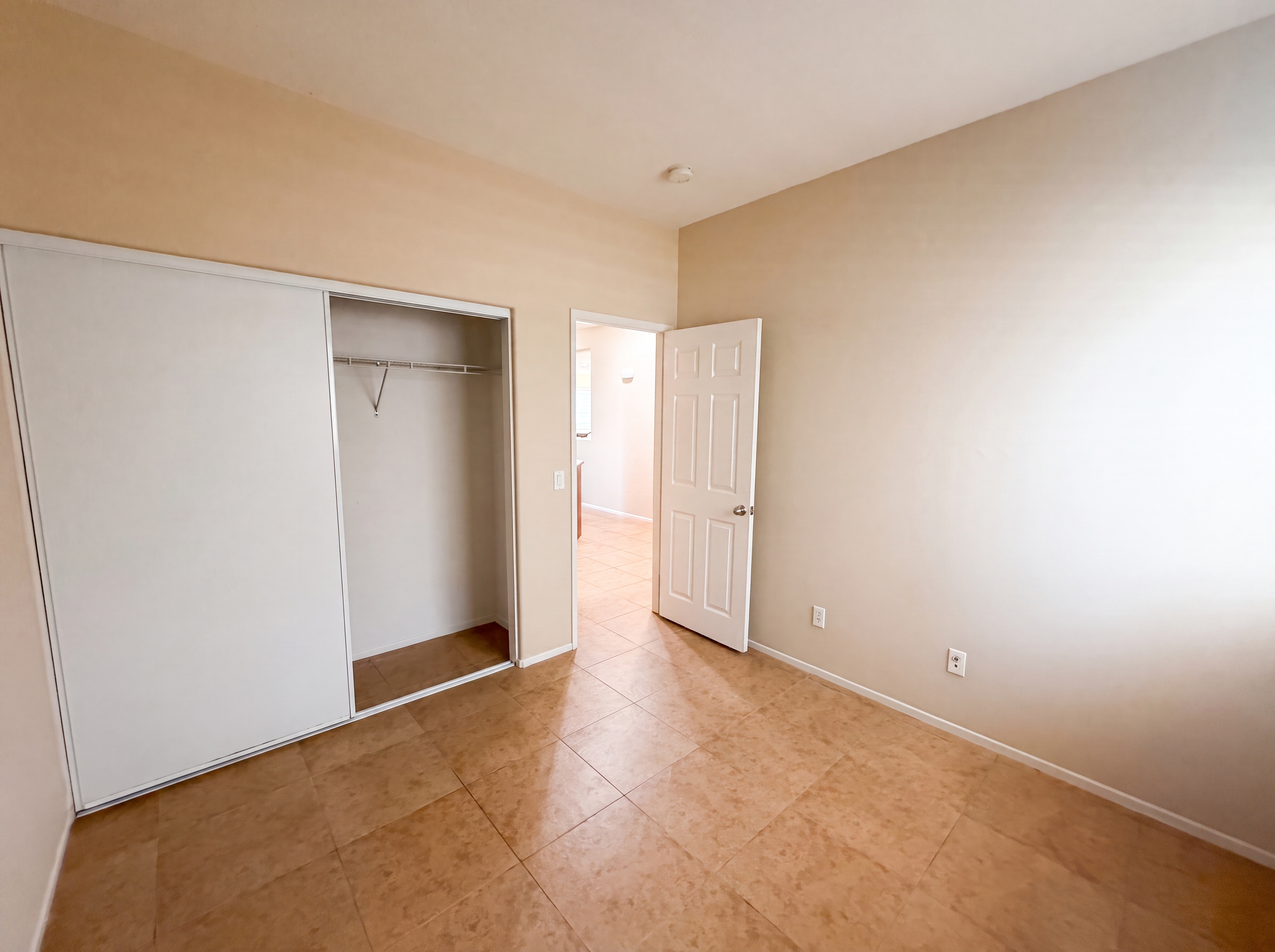 Photo 16 of 33 of 12783 Brandon St, Victorville, CA