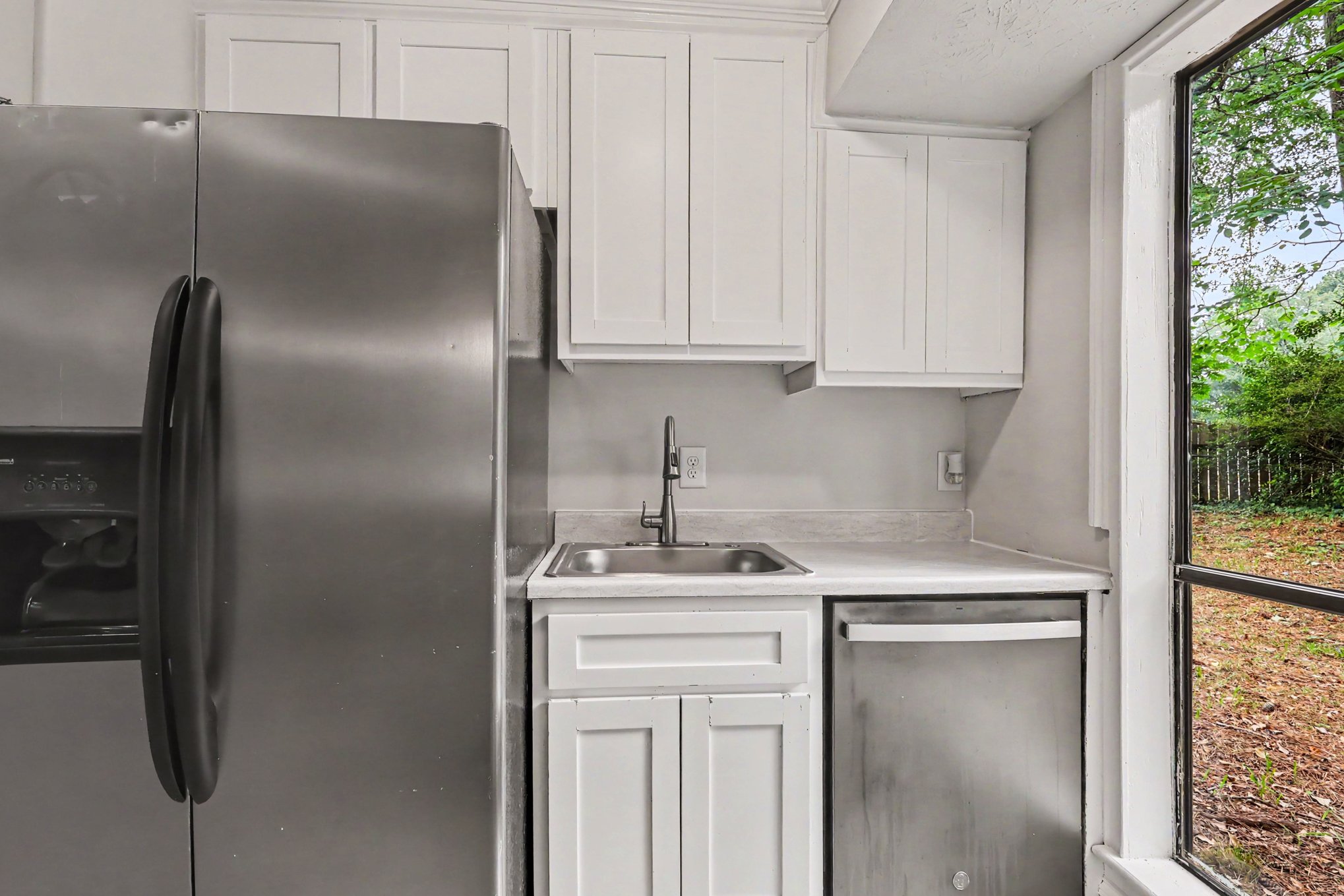 Photo 6 of 29 of 71 Bethesda Church Rd, Lawrenceville, GA