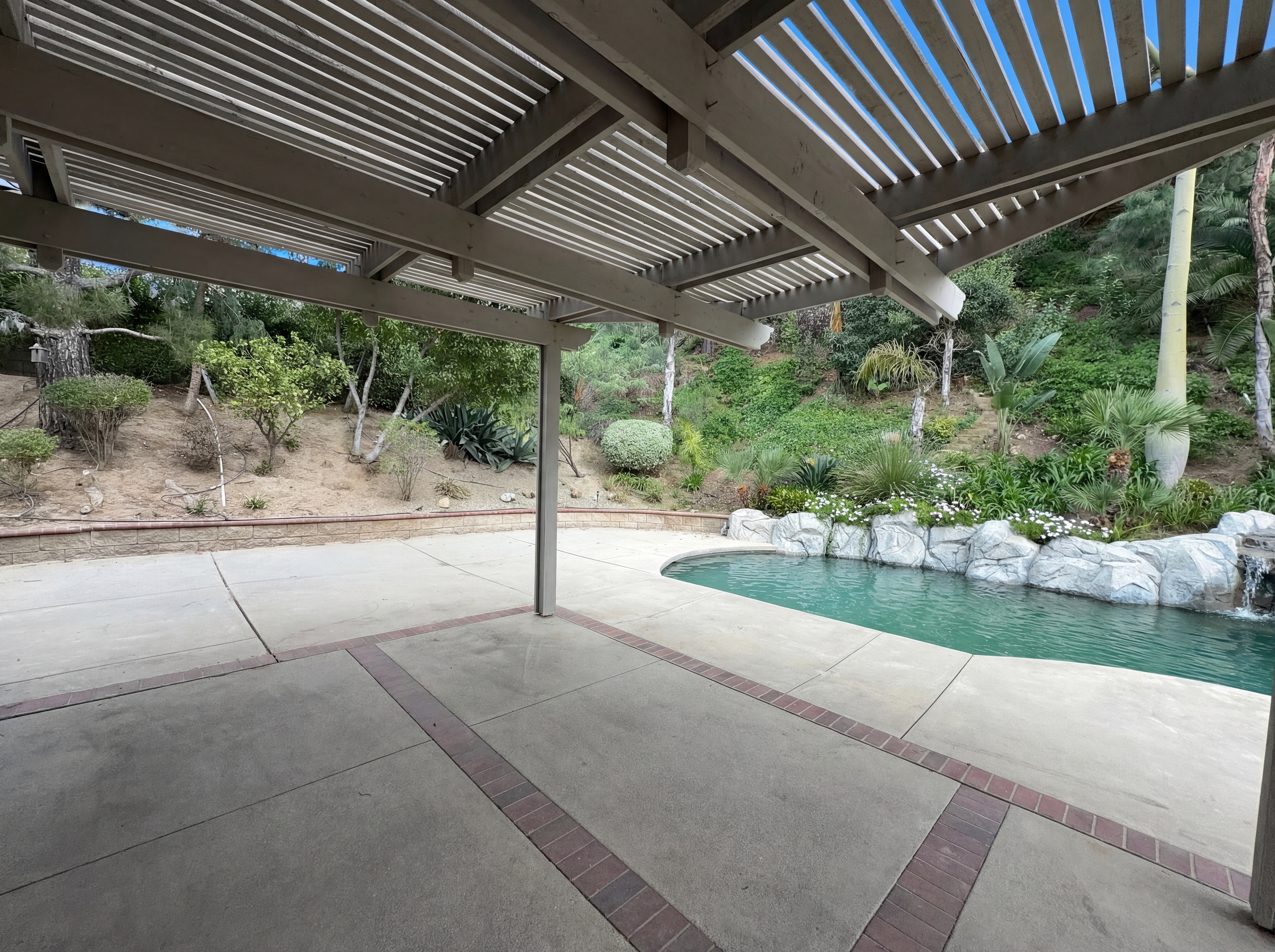 Photo 6 of 30 of 3810 San Antonio Rd, Yorba Linda, CA