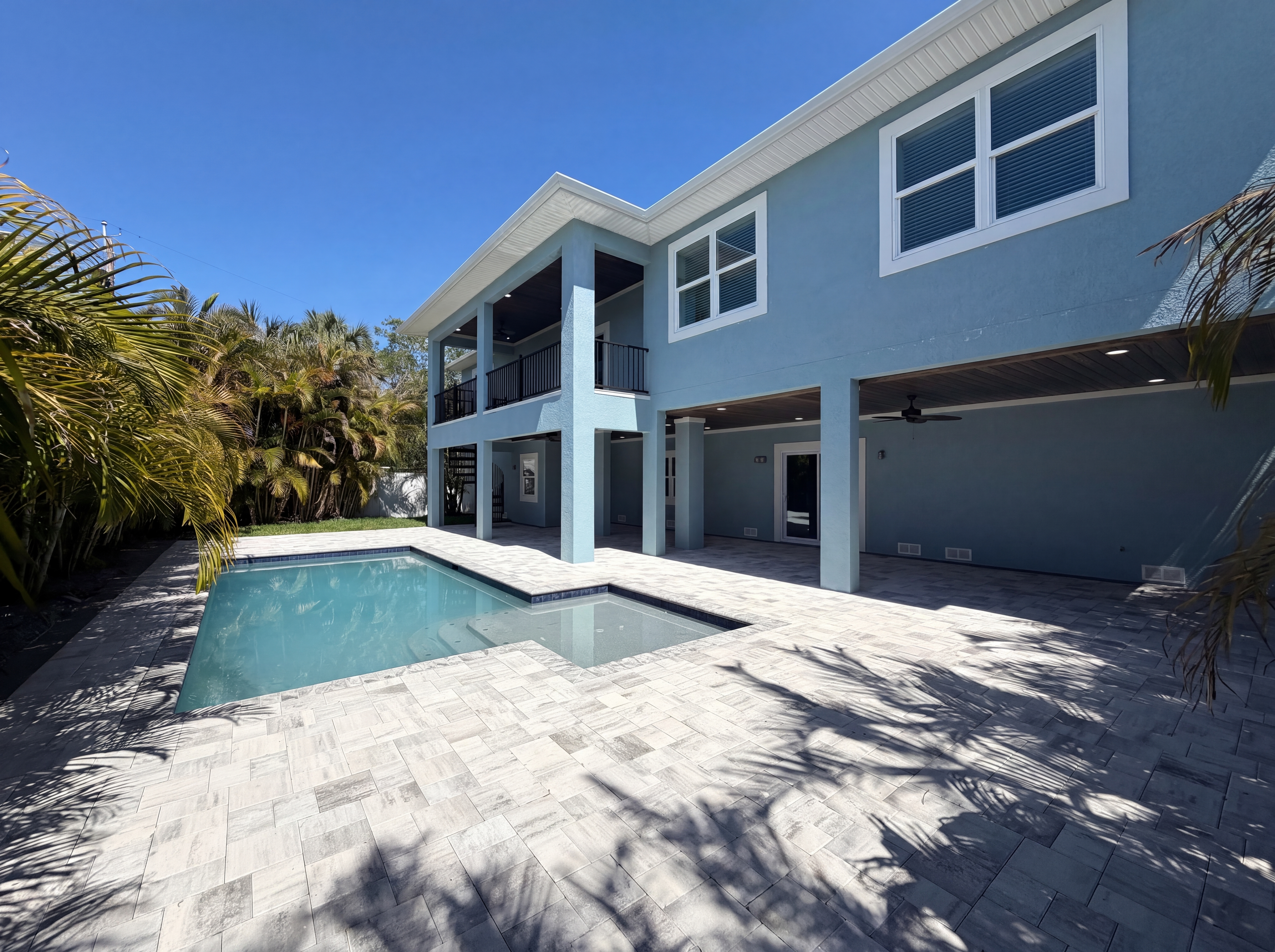 Photo 5 of 60 of 83 Palm Blvd, Dunedin, FL