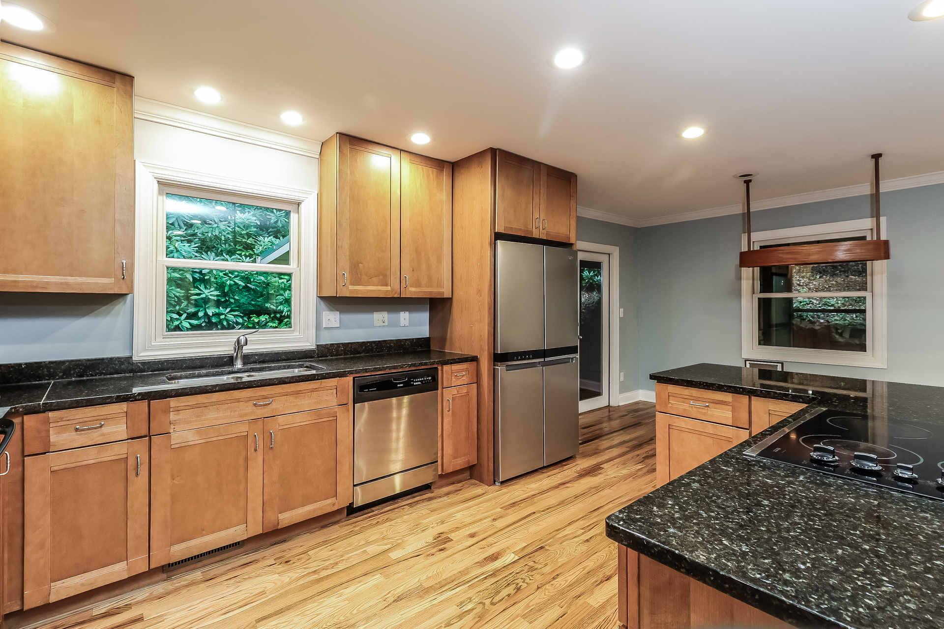Photo 7 of 20 of 522 Glen Cannon Dr, Pisgah Forest, NC