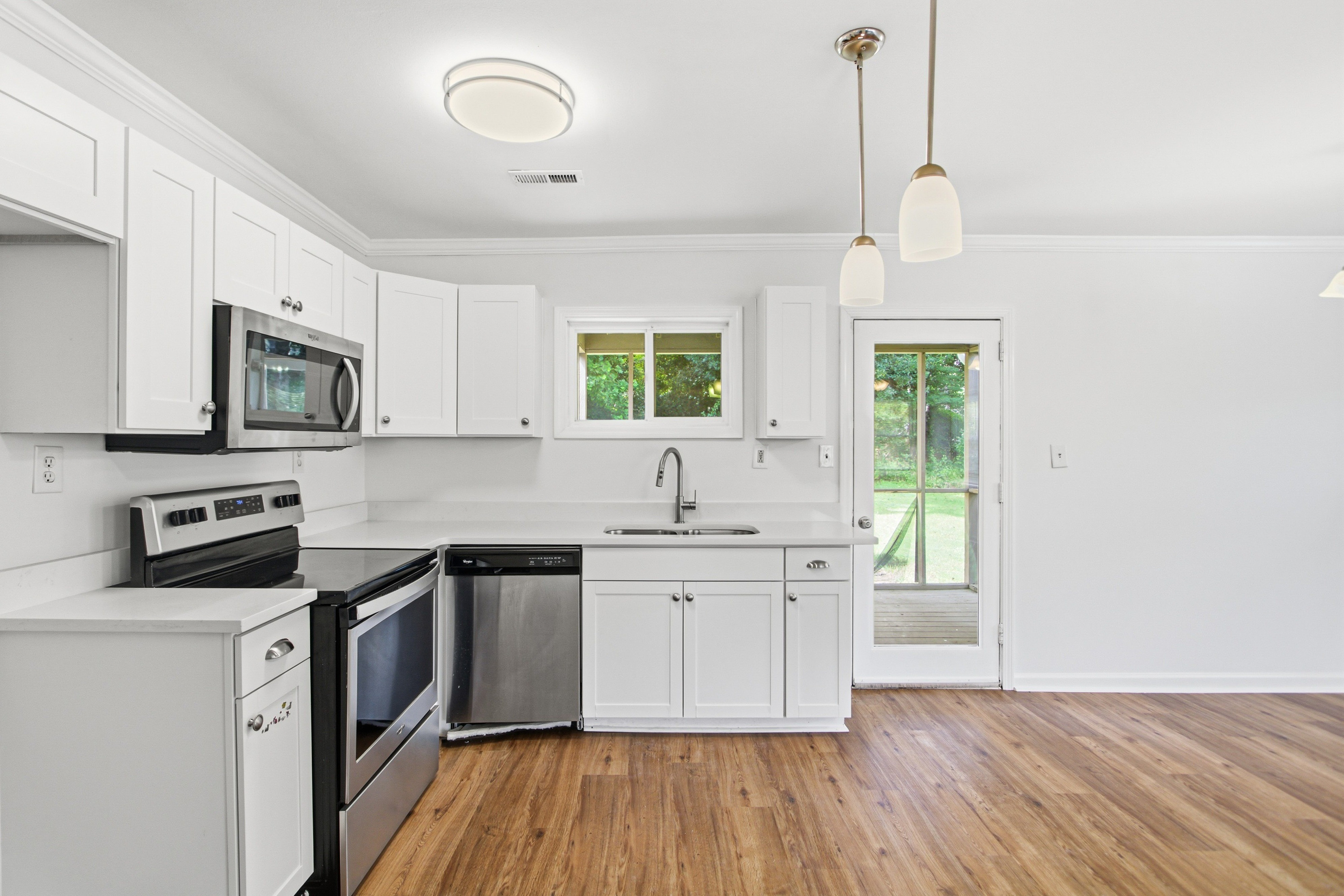 Photo 9 of 26 of 414 Paulding Ln, Dallas, GA