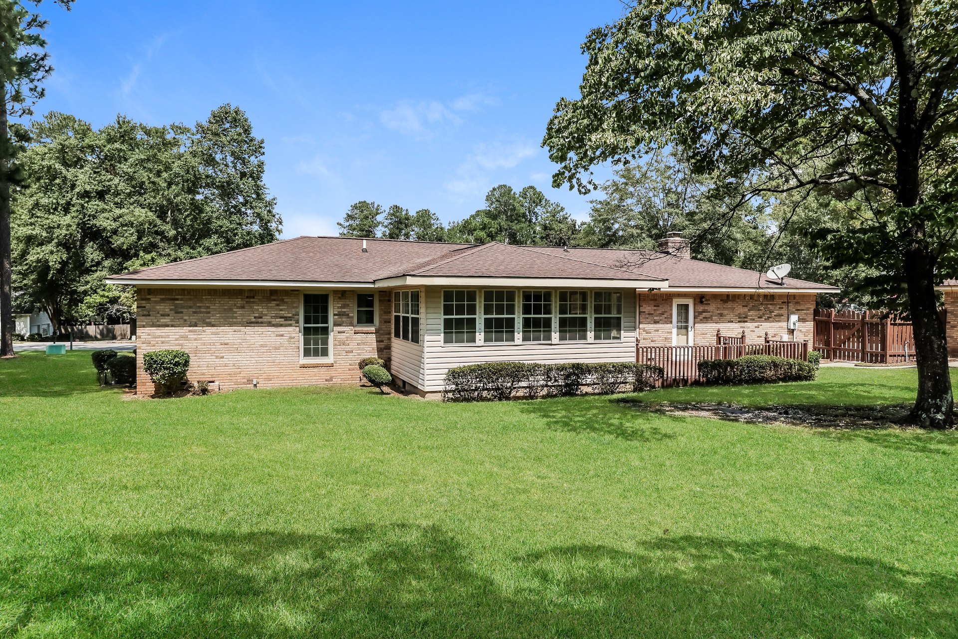 Photo 5 of 21 of 2126 Huron Dr, Aiken, SC