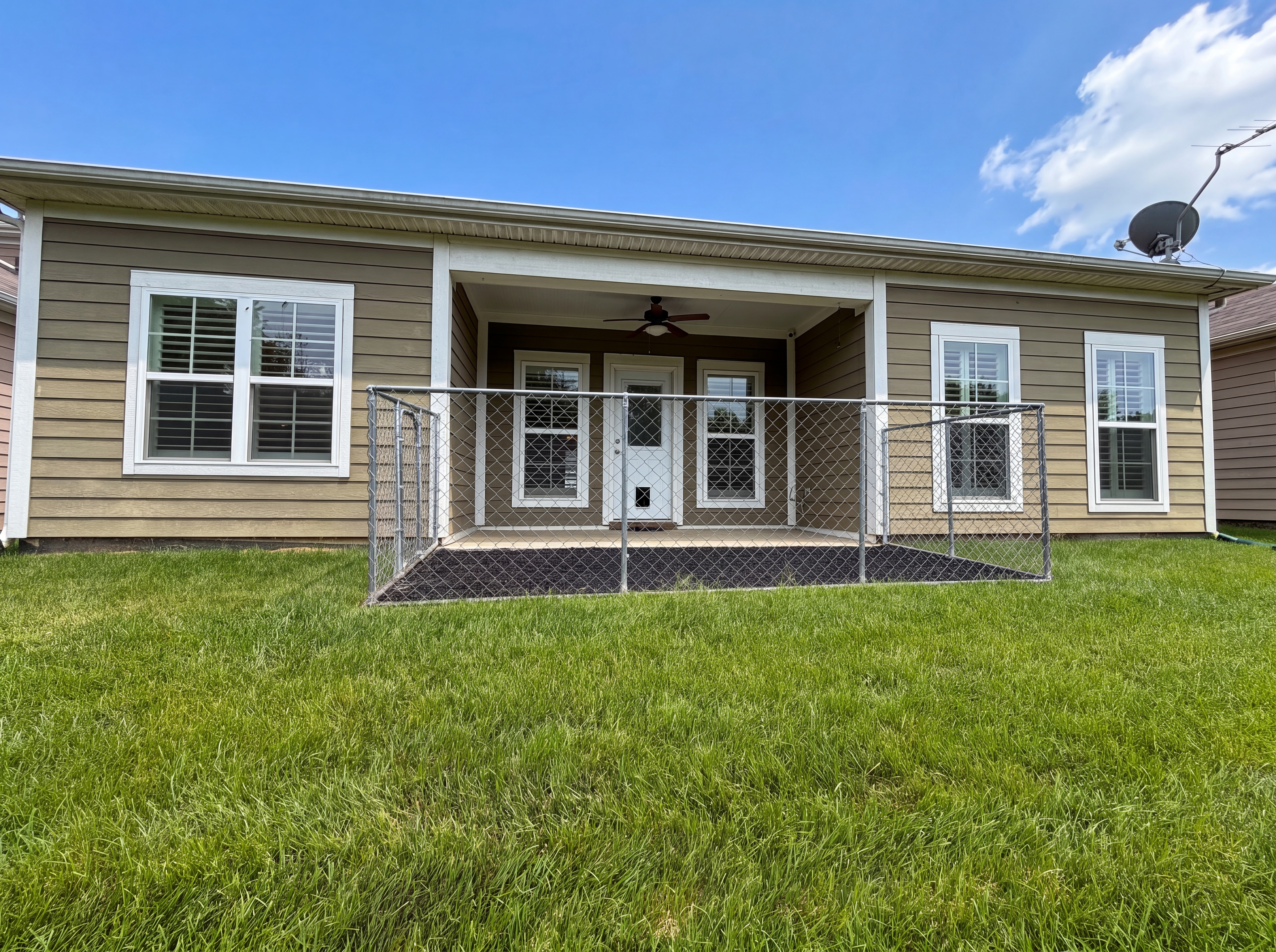 Photo 5 of 15 of 2530 Walpole Ln, Columbia, TN