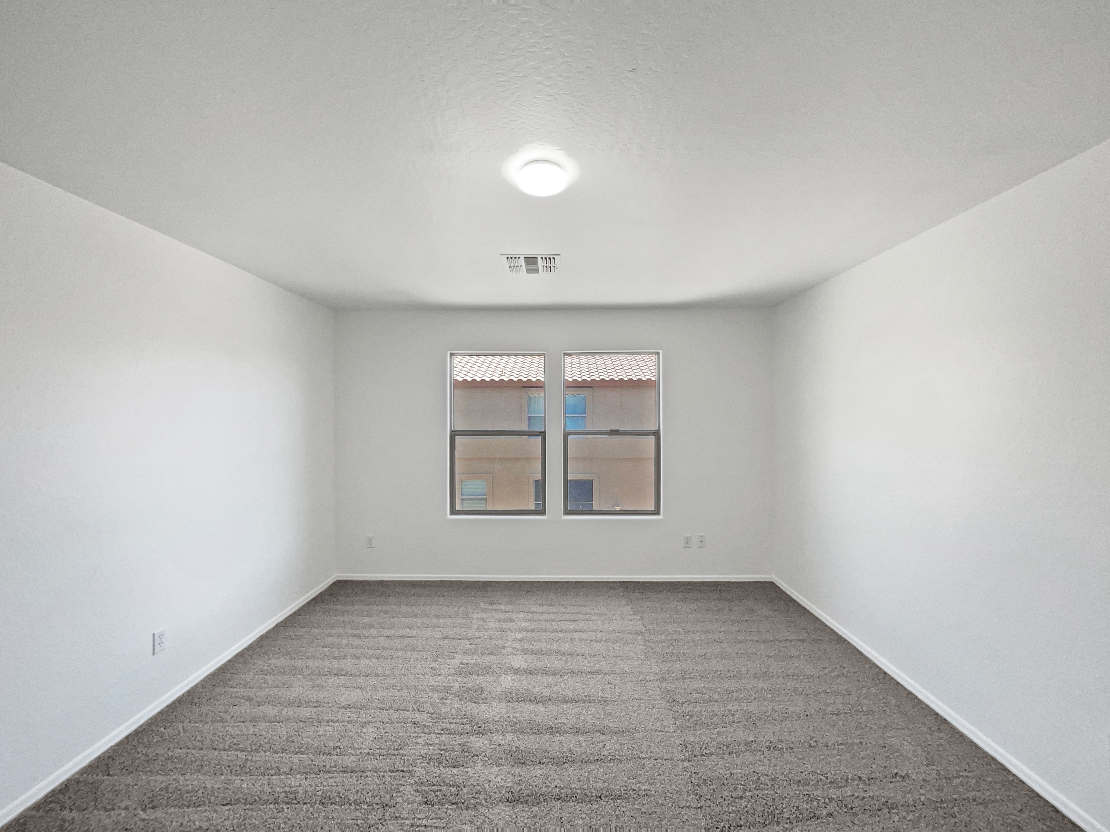 Photo 5 of 25 of 3201 W Saint Catherine Ave, Phoenix, AZ