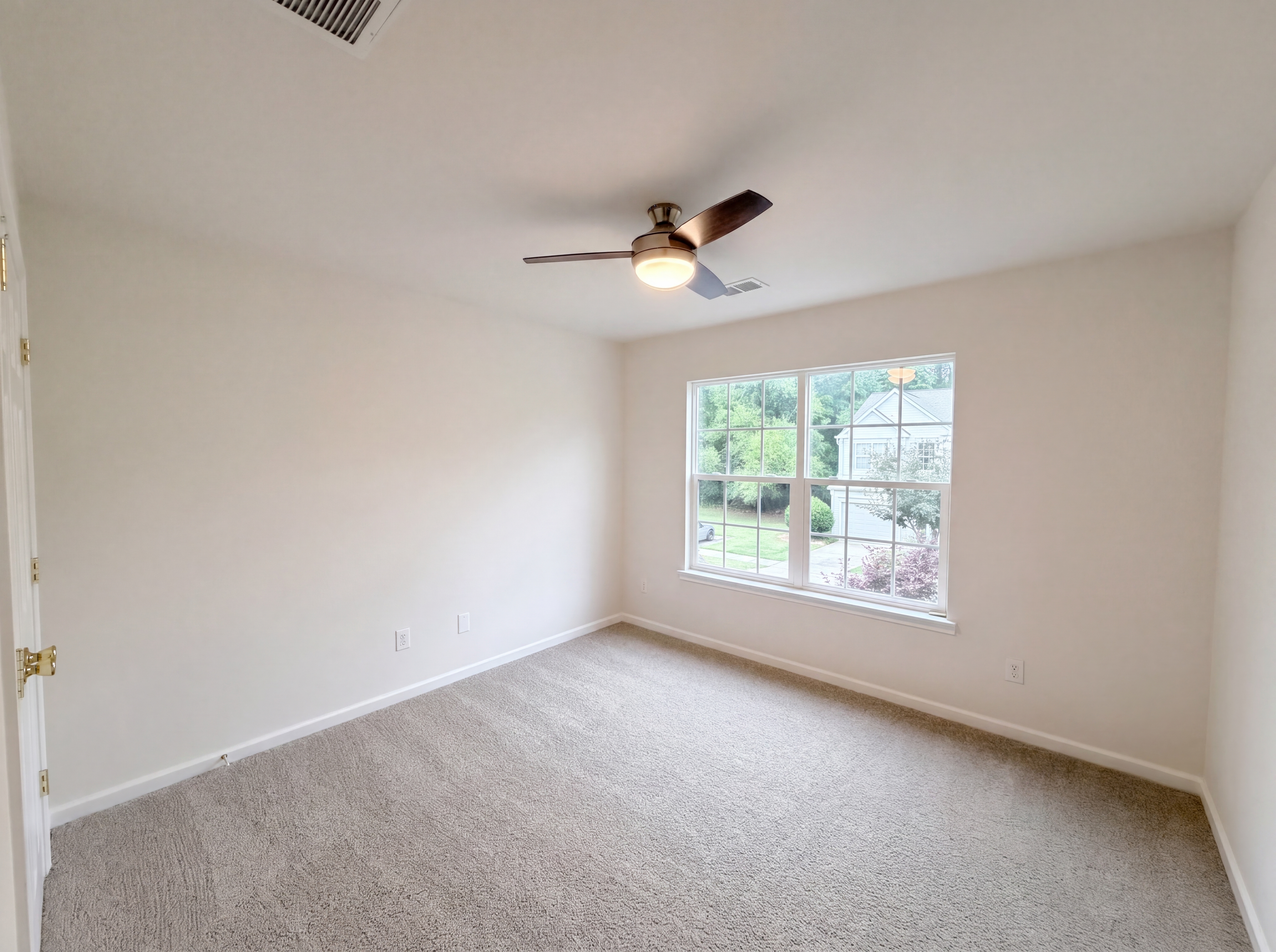 Photo 13 of 19 of 11747 Huxley Rd, Charlotte, NC