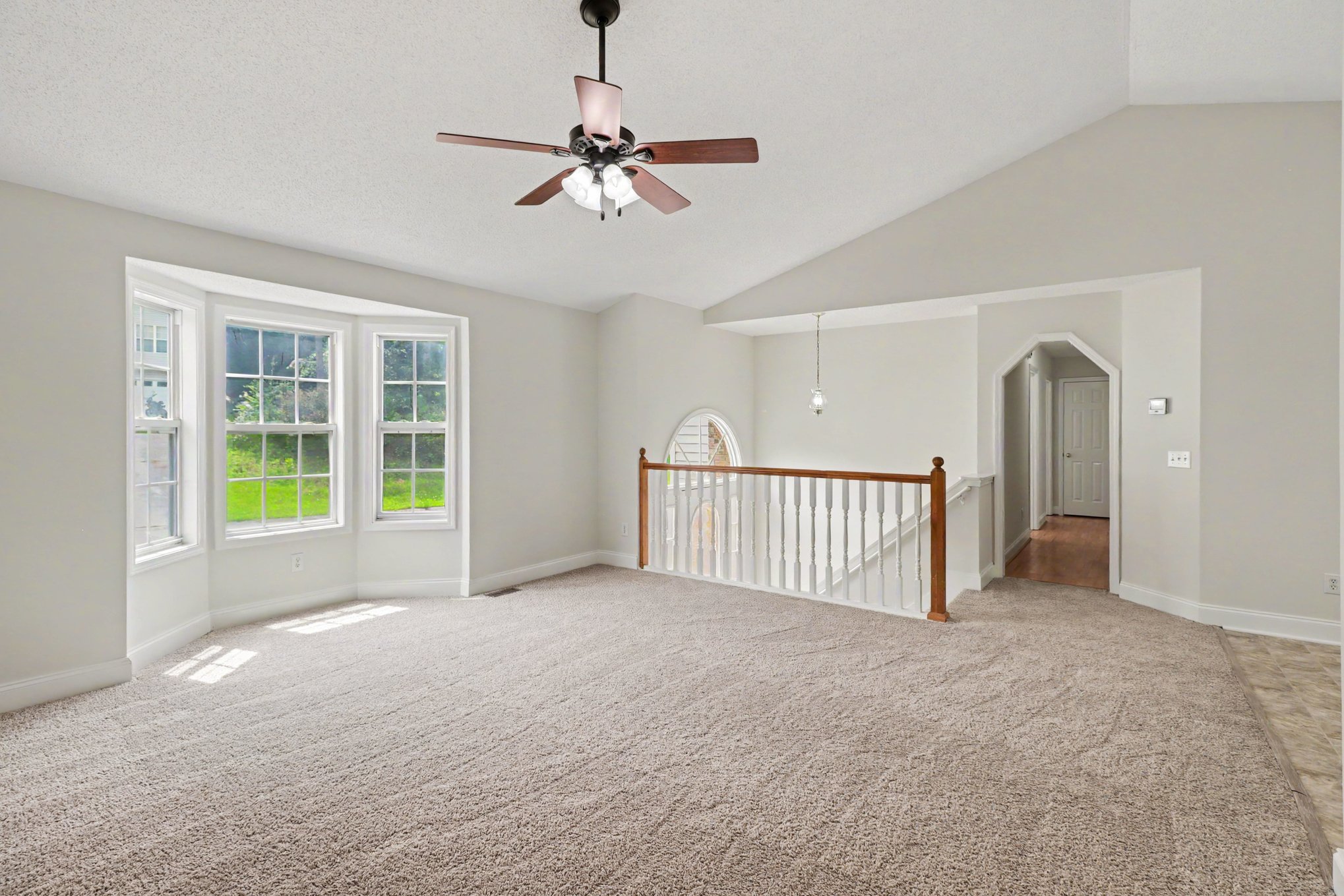 Photo 4 of 17 of 18 Broadlands Dr, White, GA
