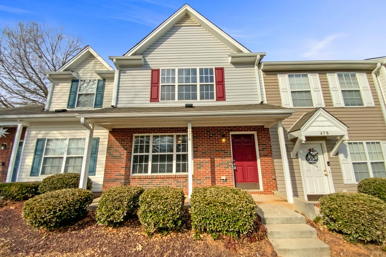 Property photo 1 of 474 Saratoga Ct