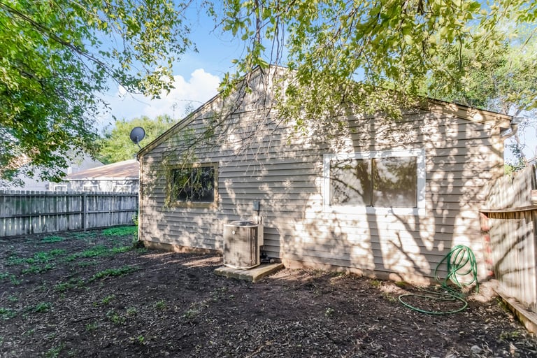 Photo 27 of 27 - 4018 Sun Harbour Dr, San Antonio, TX 78244