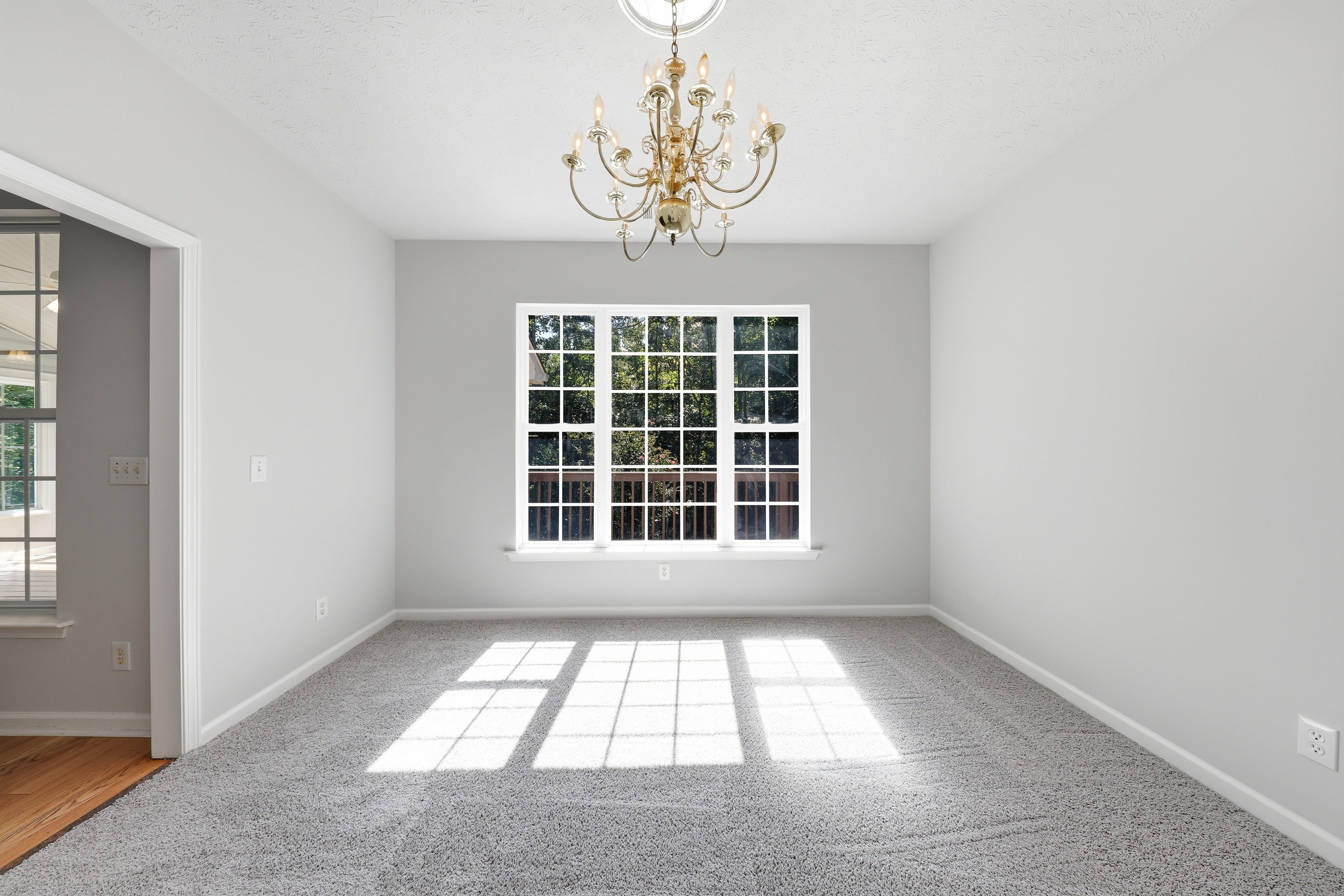 Photo 11 of 43 of 4795 Liberty Rd, Villa Rica, GA