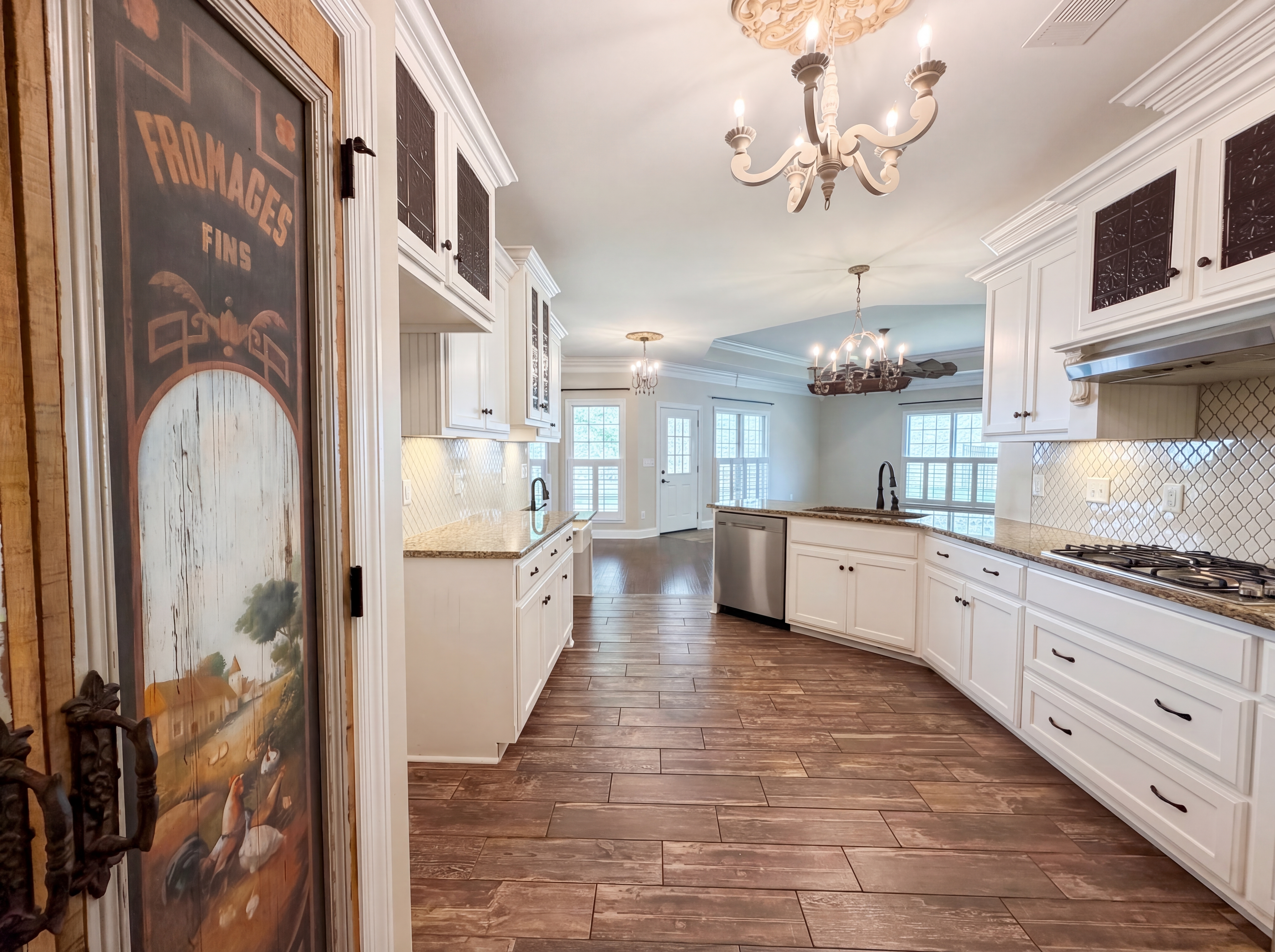 Photo 15 of 27 of 7009 Whisperwood Ave, Spring Hill, TN