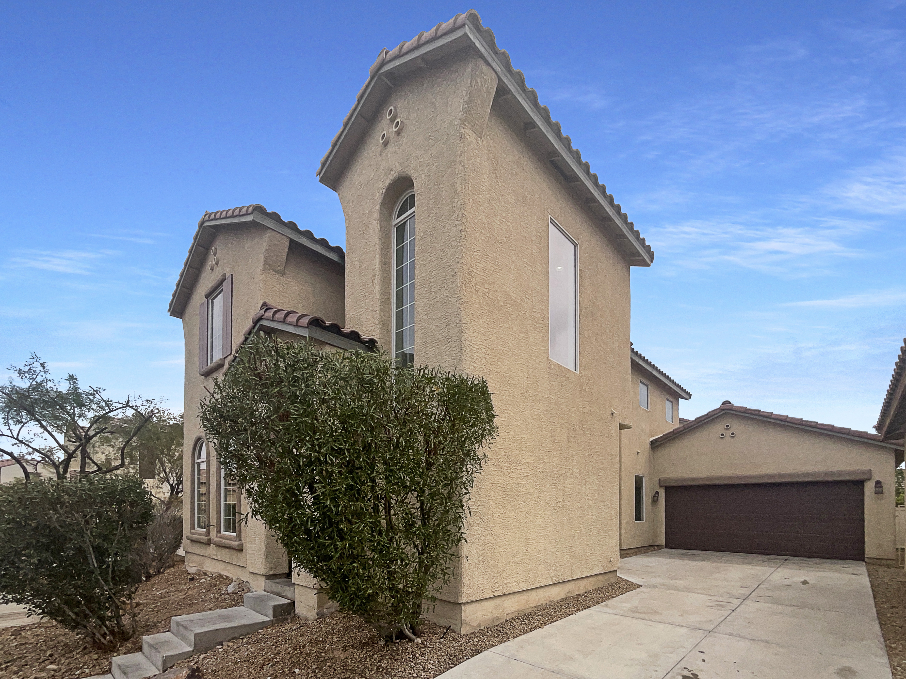 Photo 9 of 25 of 6735 Storybook Glen Ct, Las Vegas, NV