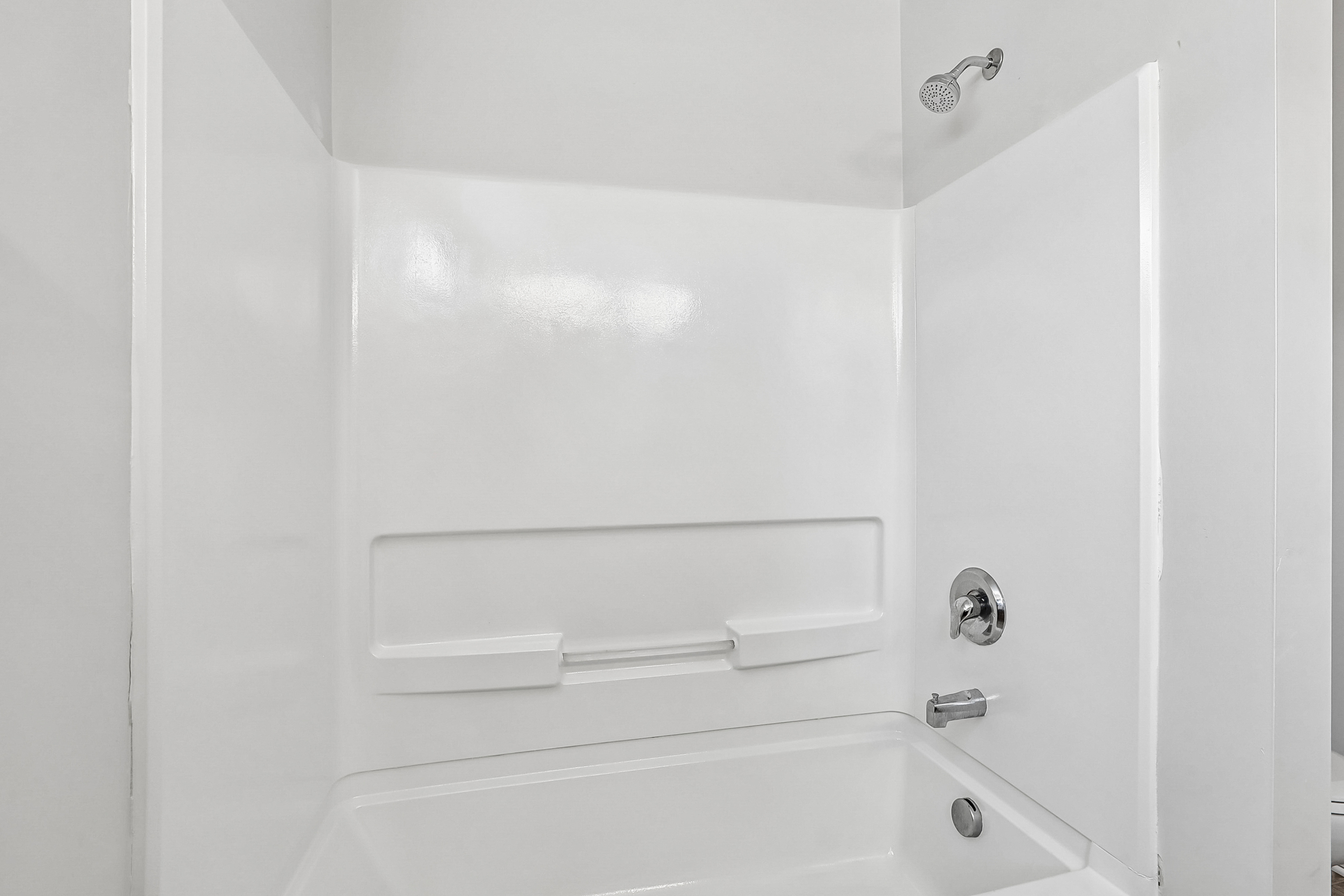 Photo 20 of 26 of 2045 Sotheby Ln, Indianapolis, IN