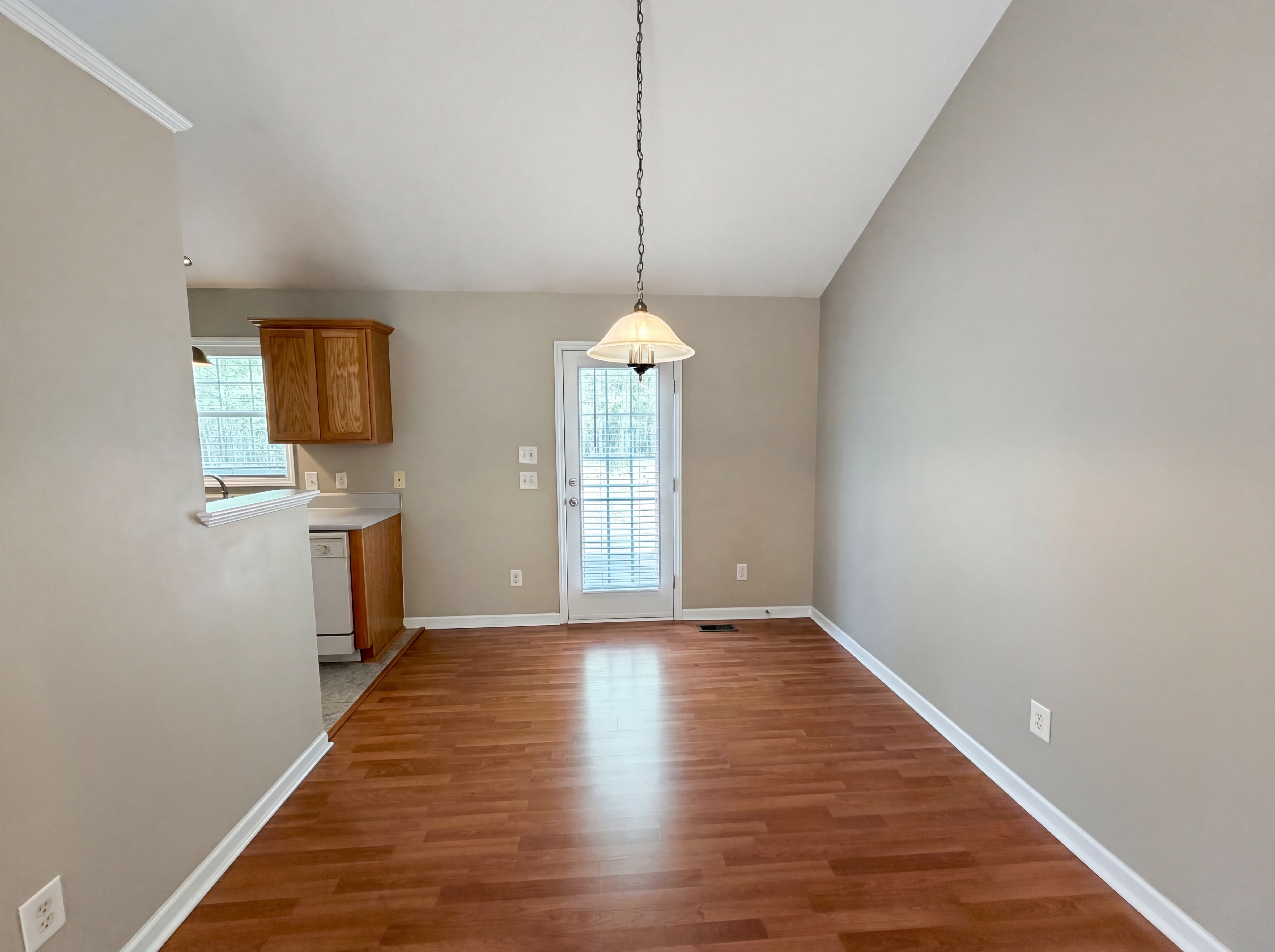 Photo 7 of 16 of 2037 Fairview Ln, Sanford, NC