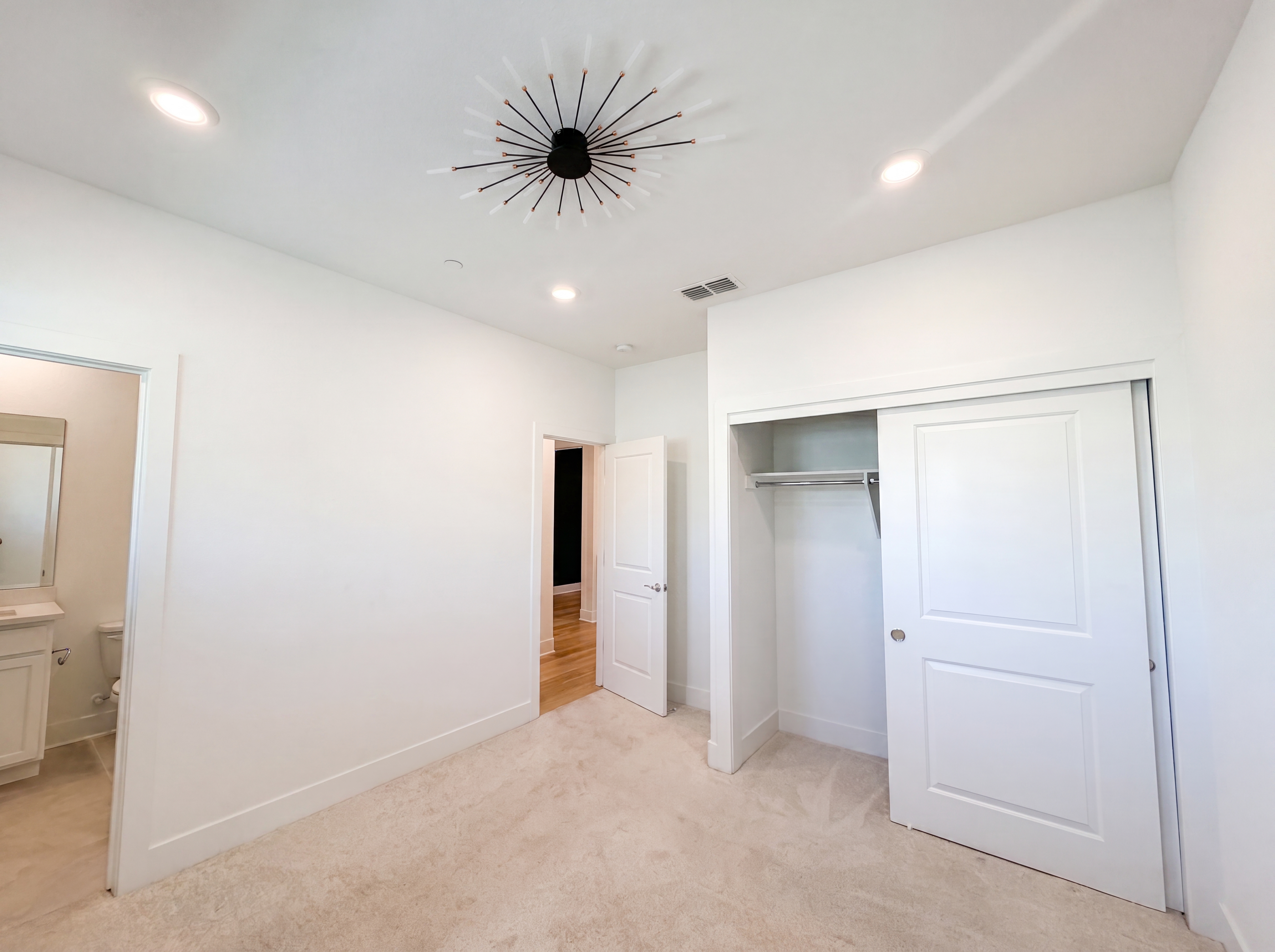 Photo 11 of 50 of 2743 Irish Meadow Way, Lathrop, CA