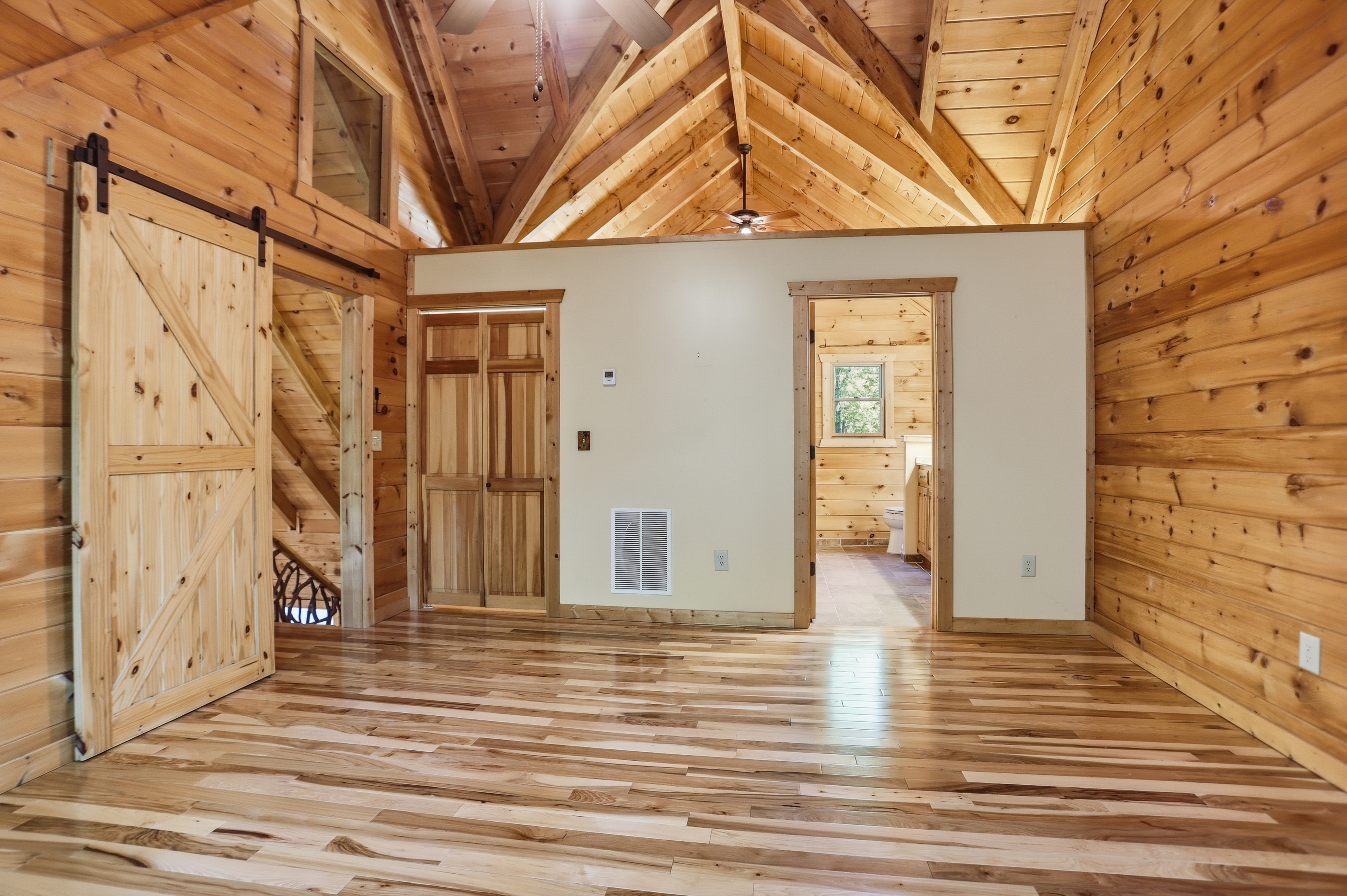 Photo 4 of 36 of 702 Ranch Mountain Dr, Dahlonega, GA
