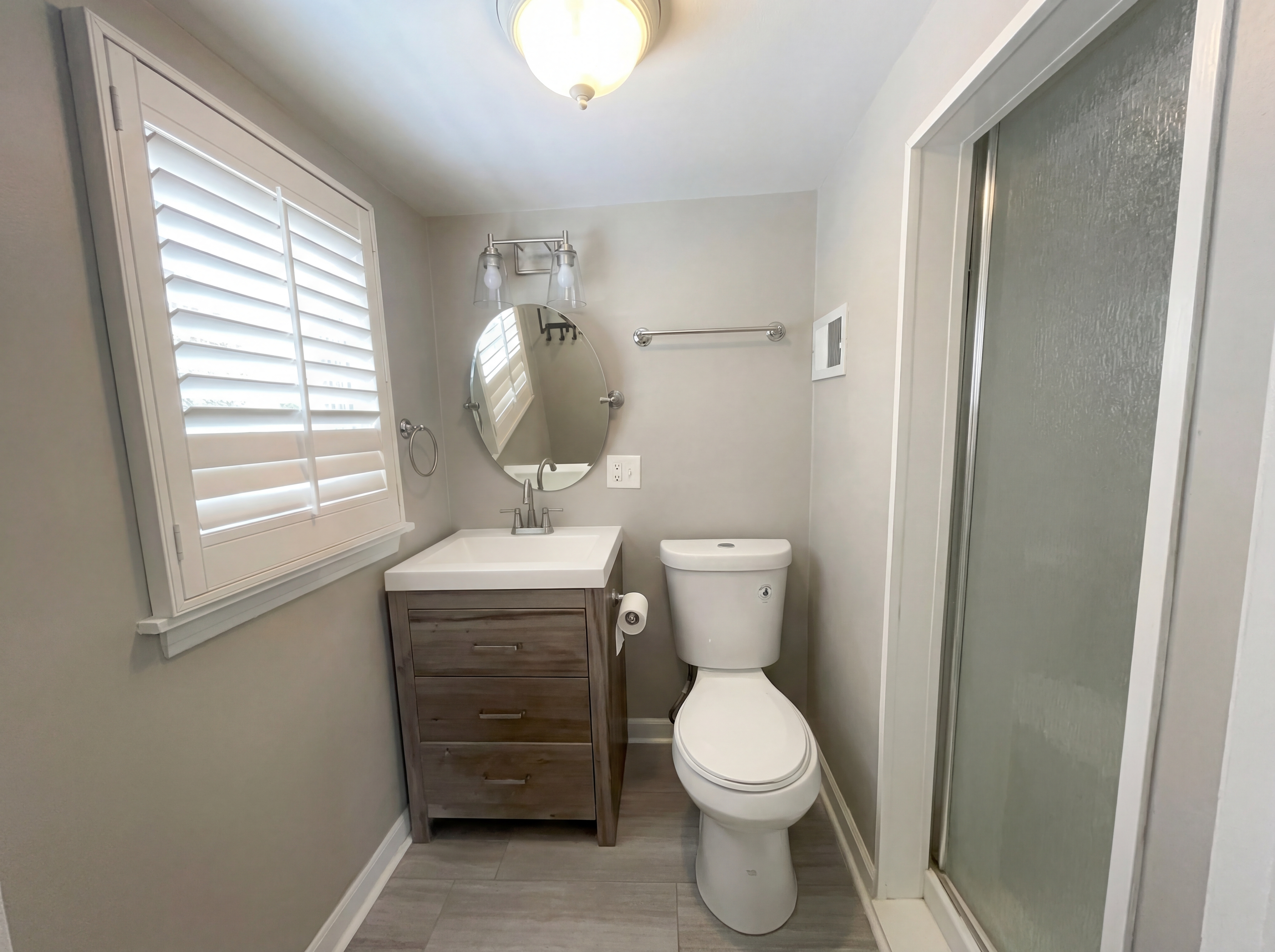 Photo 11 of 17 of 715 E 72nd Ter, Kansas City, MO