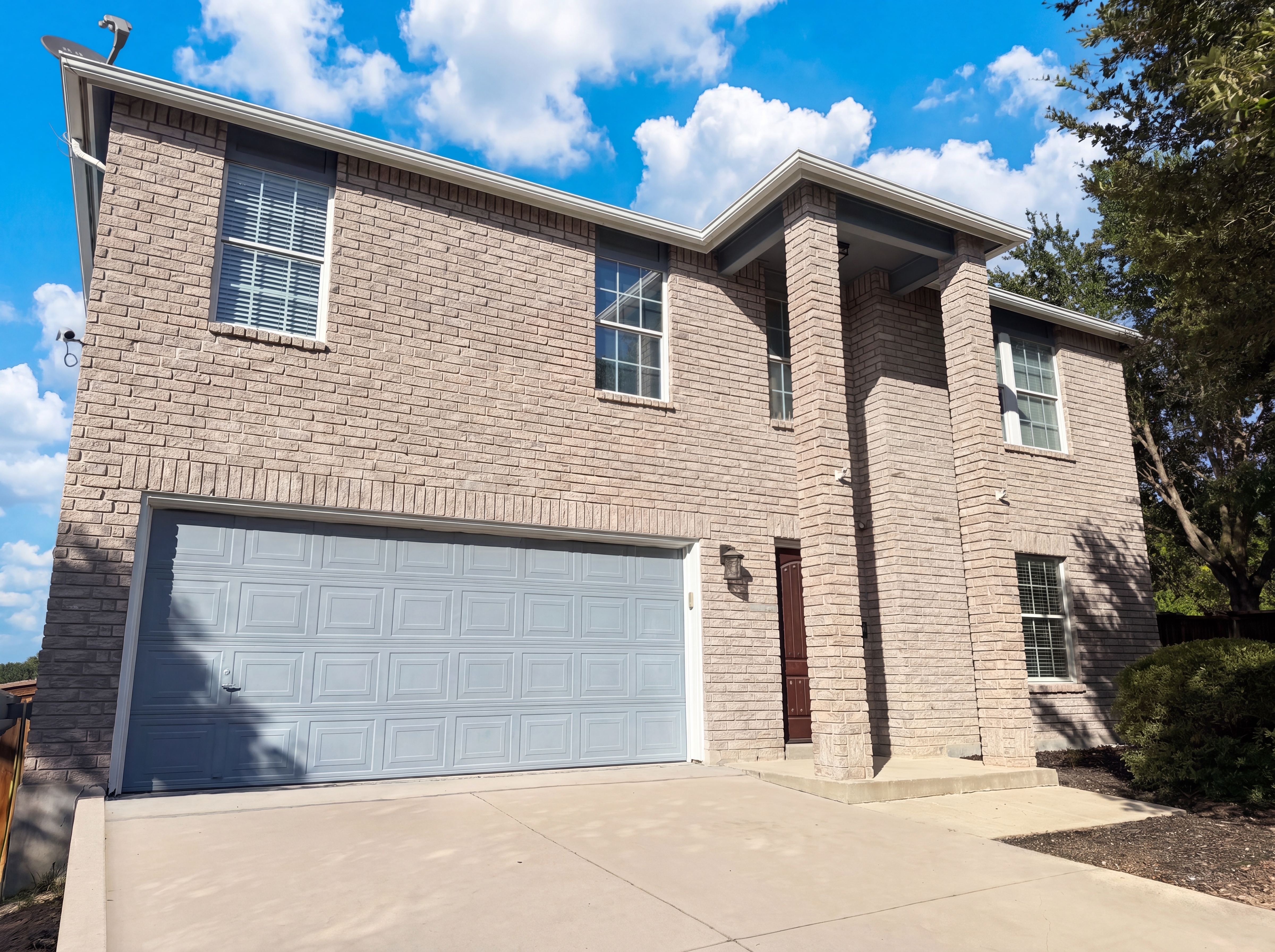 Photo 18 of 22 of 5002 Whisper Cv, Schertz, TX