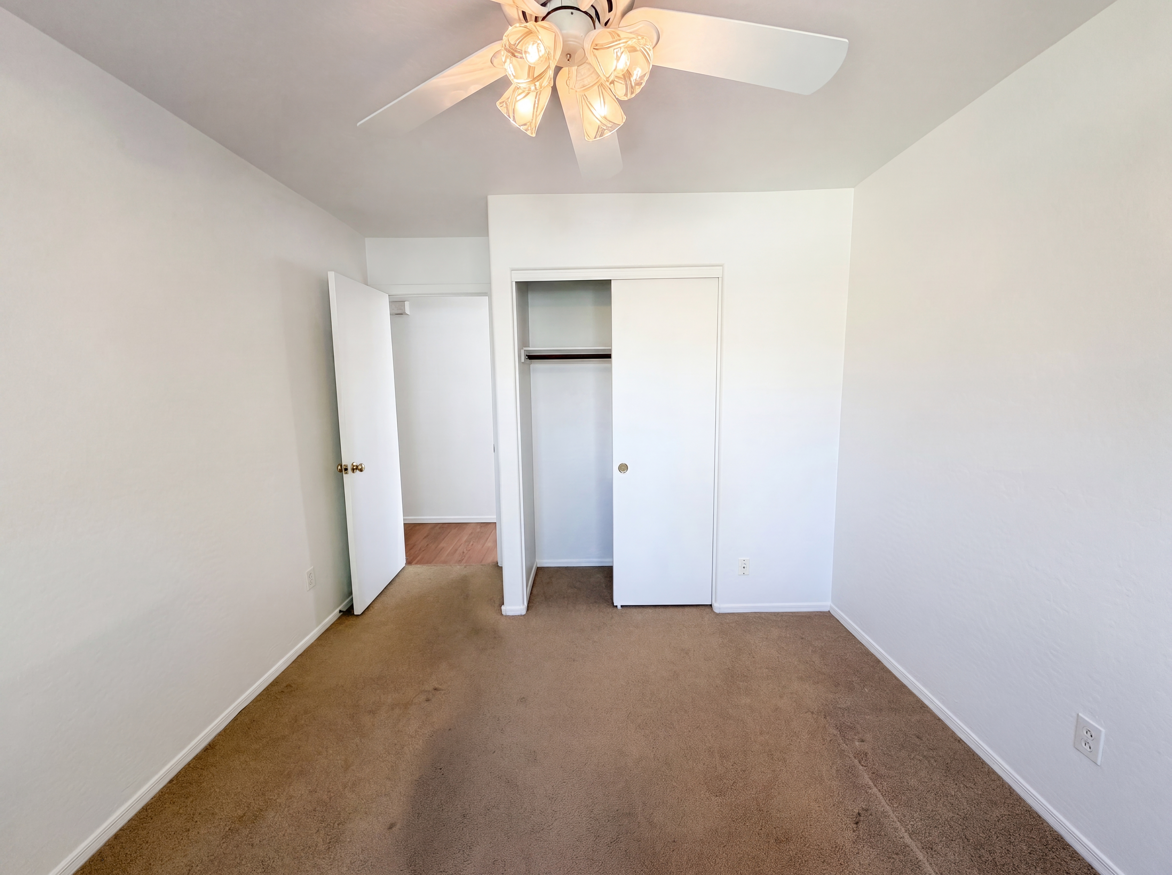 Photo 13 of 27 of 15861 W Papago St, Goodyear, AZ