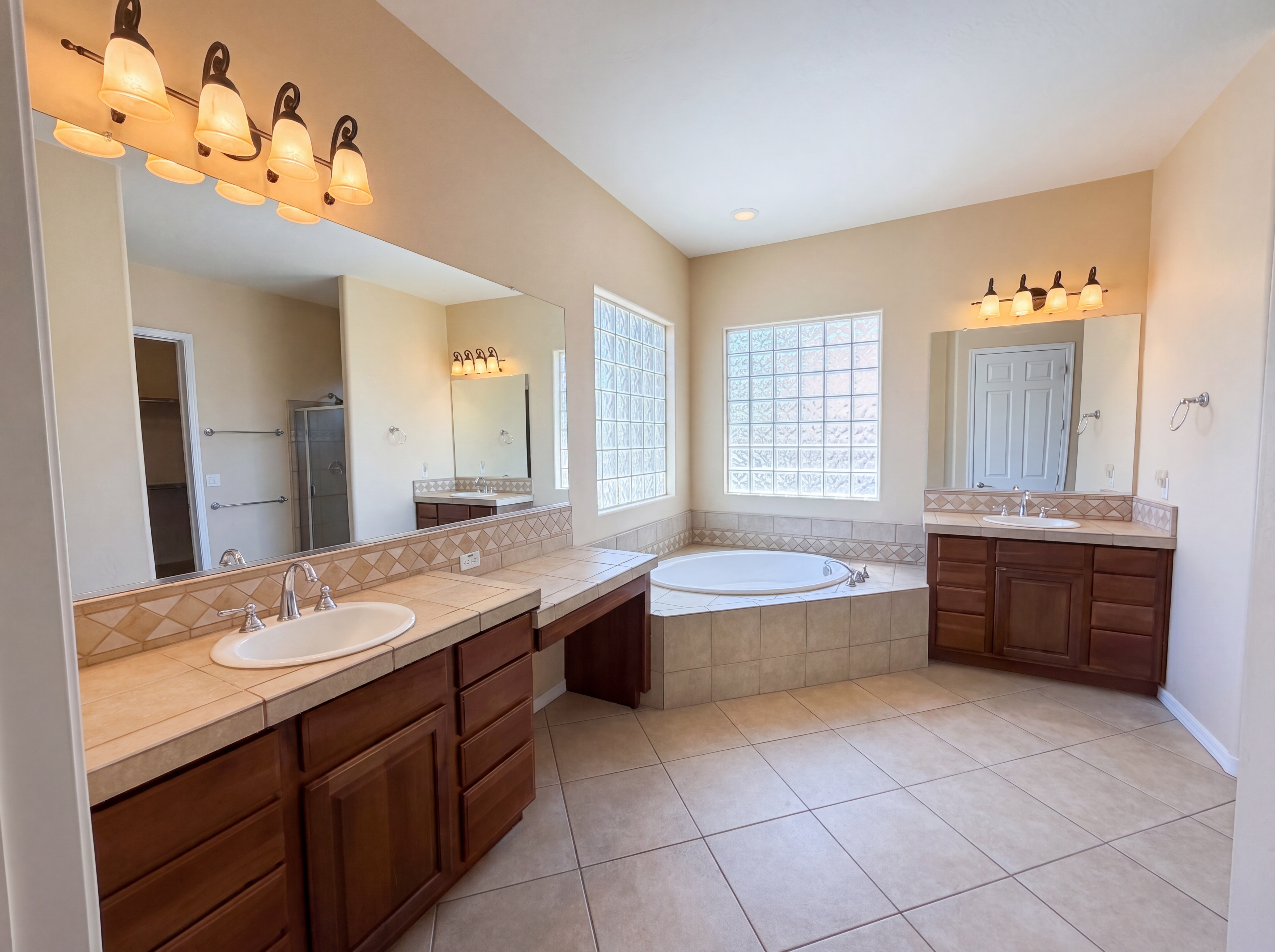 Photo 6 of 31 of 20359 N 262nd Dr, Buckeye, AZ