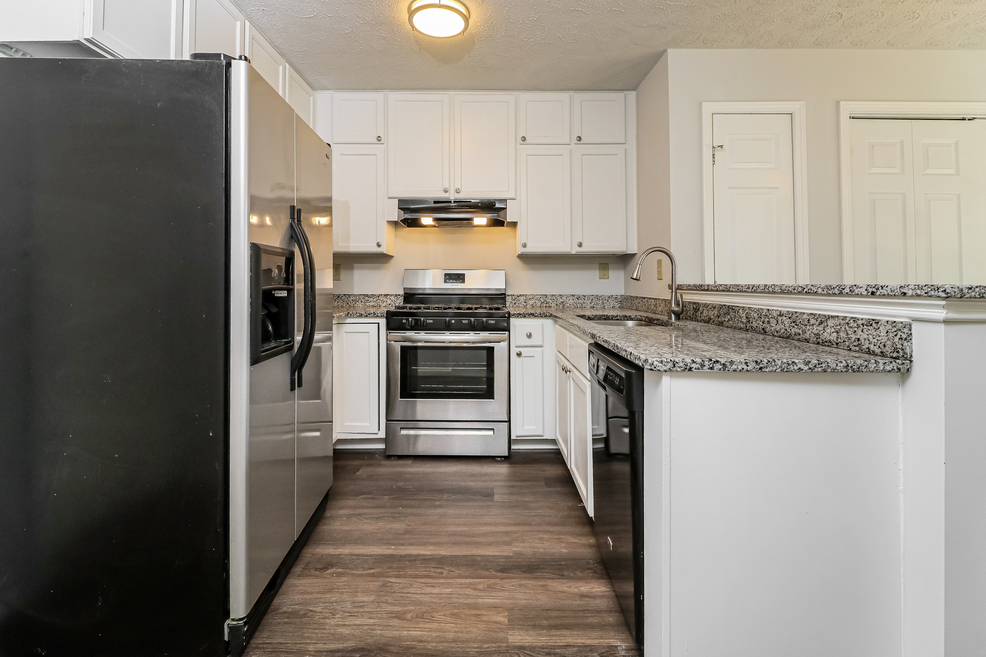 Photo 2 of 30 of 4050 Paloverde Dr NW, Kennesaw, GA