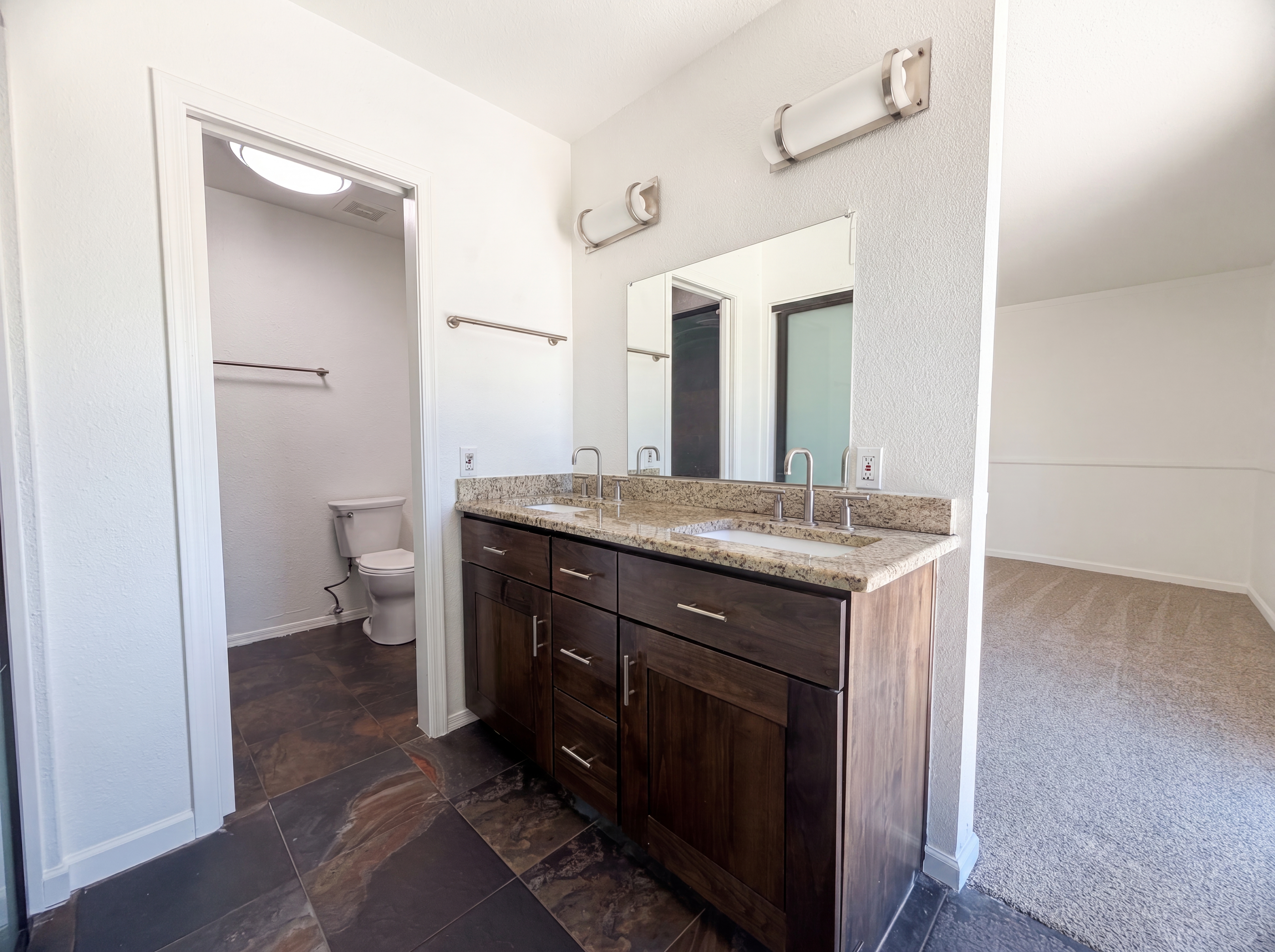 Photo 12 of 17 of 1307 W Alamo Dr, Chandler, AZ