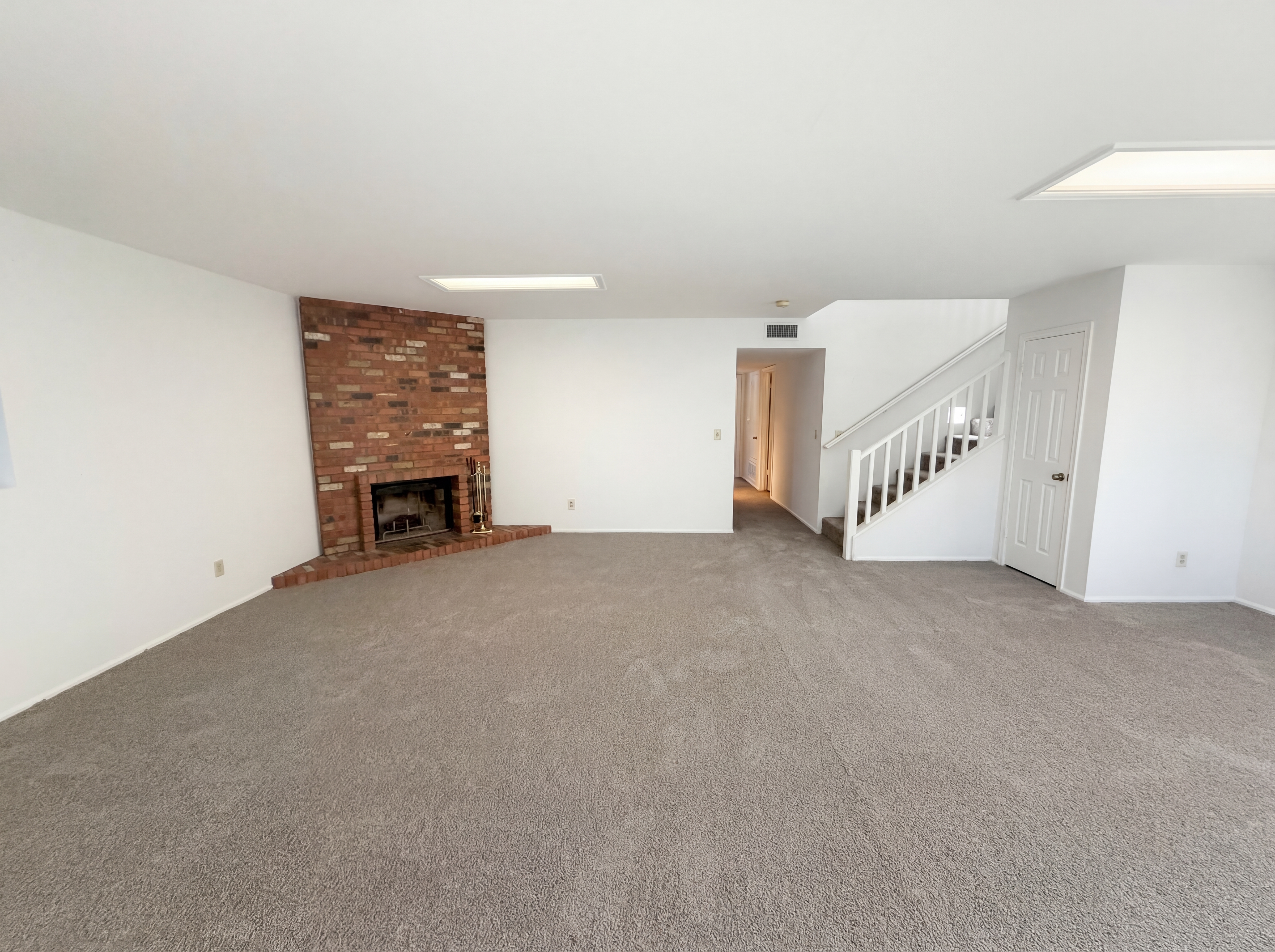 Photo 11 of 37 of 6764 W Piute Ave, Glendale, AZ