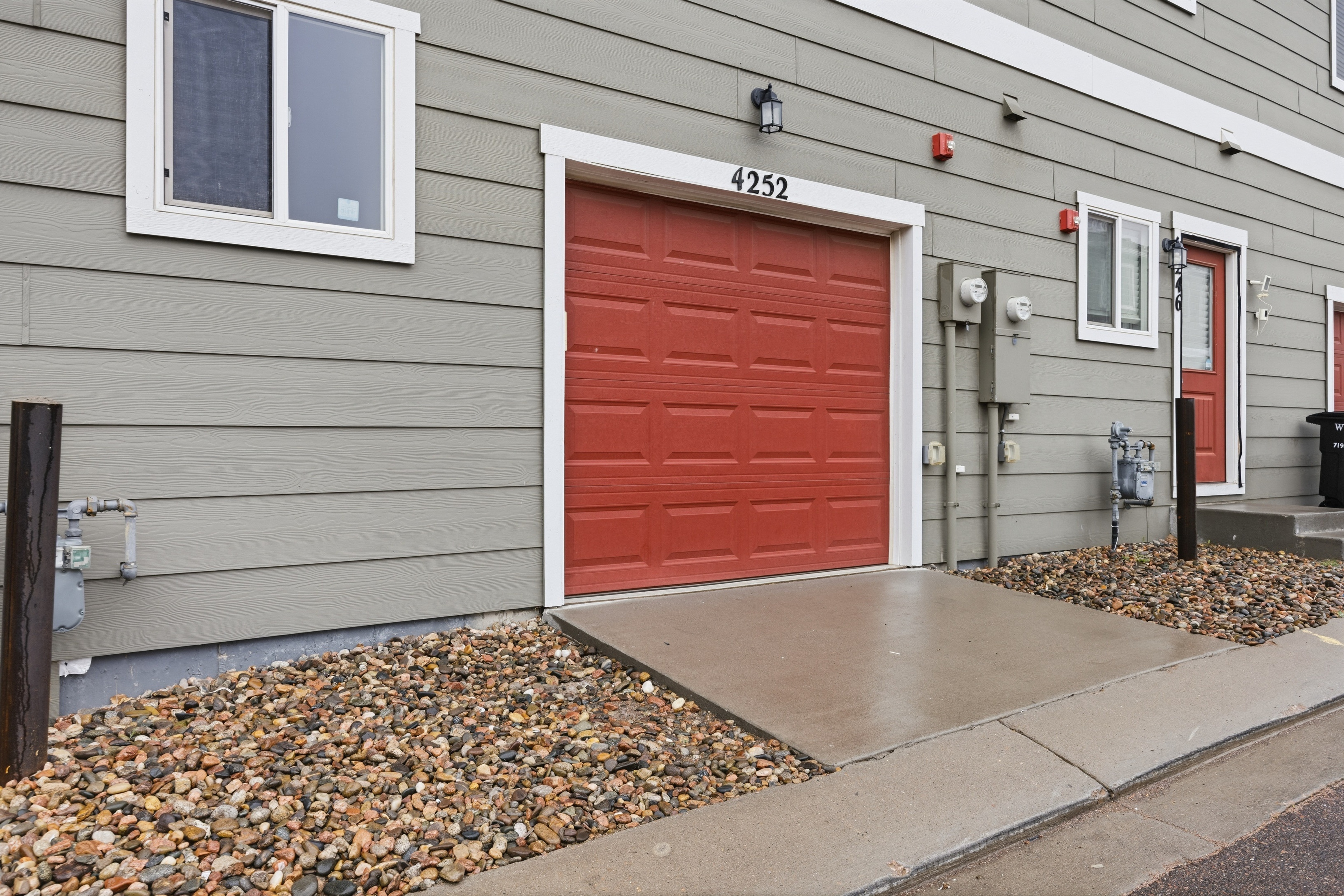 Photo 34 of 38 of 4252 Little Rock Vw, Colorado Springs, CO