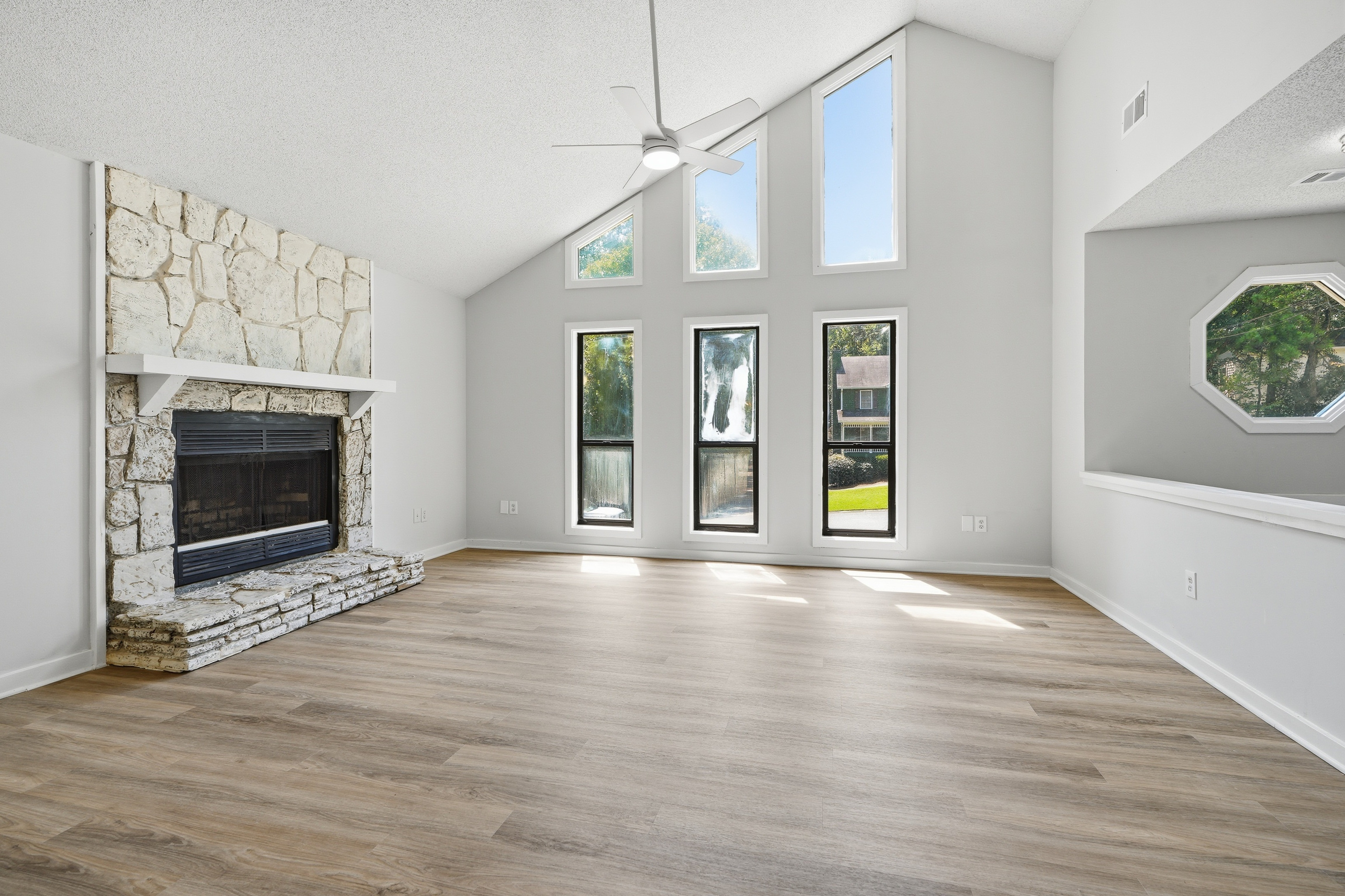 Photo 4 of 37 of 13 Bramblewood Pl SW, Cartersville, GA