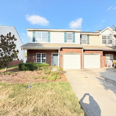 Property photo 1 of 152 Clydesdale Ct