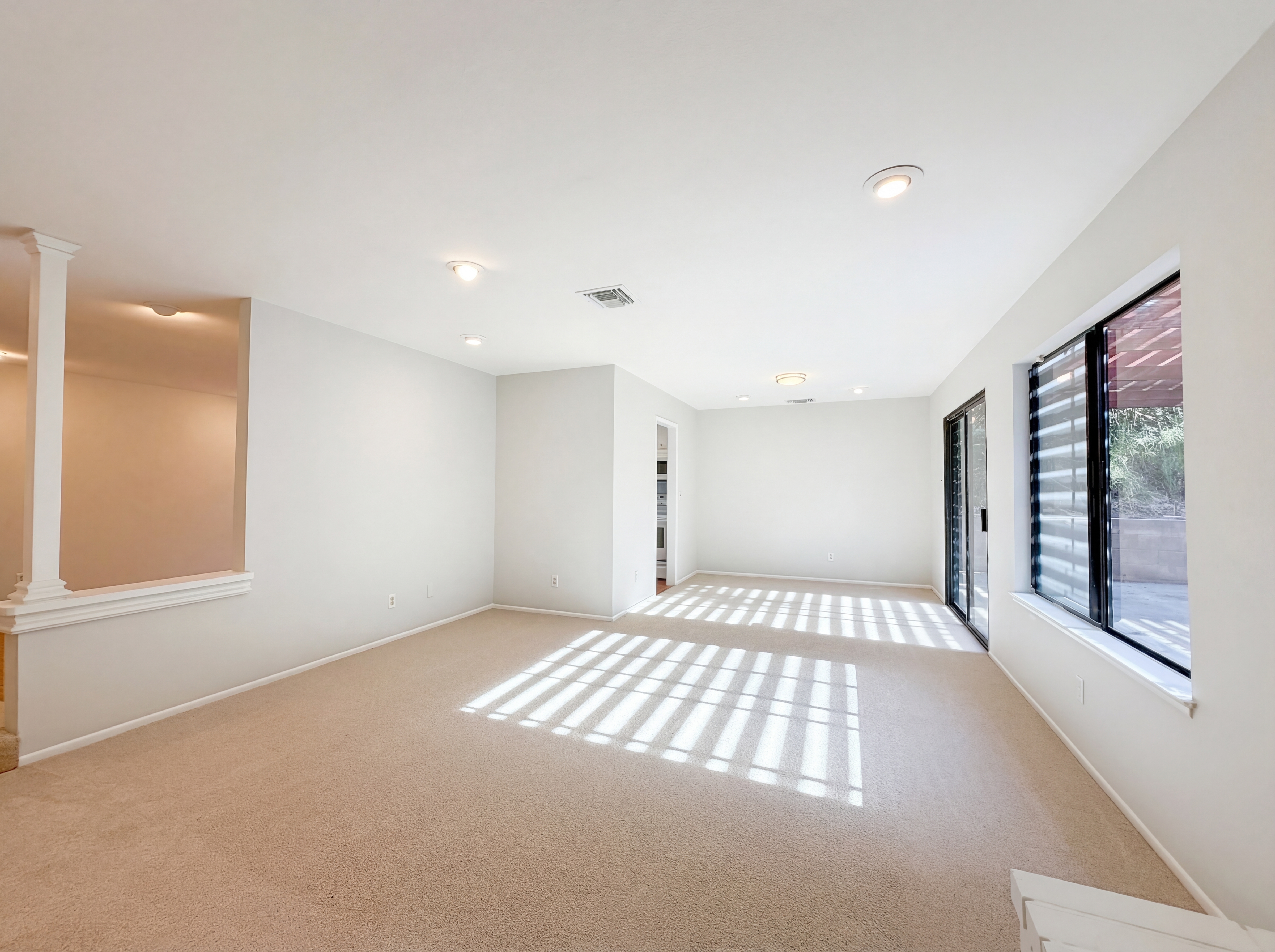 Photo 11 of 21 of 2785 Bonita Dr, Highland, CA