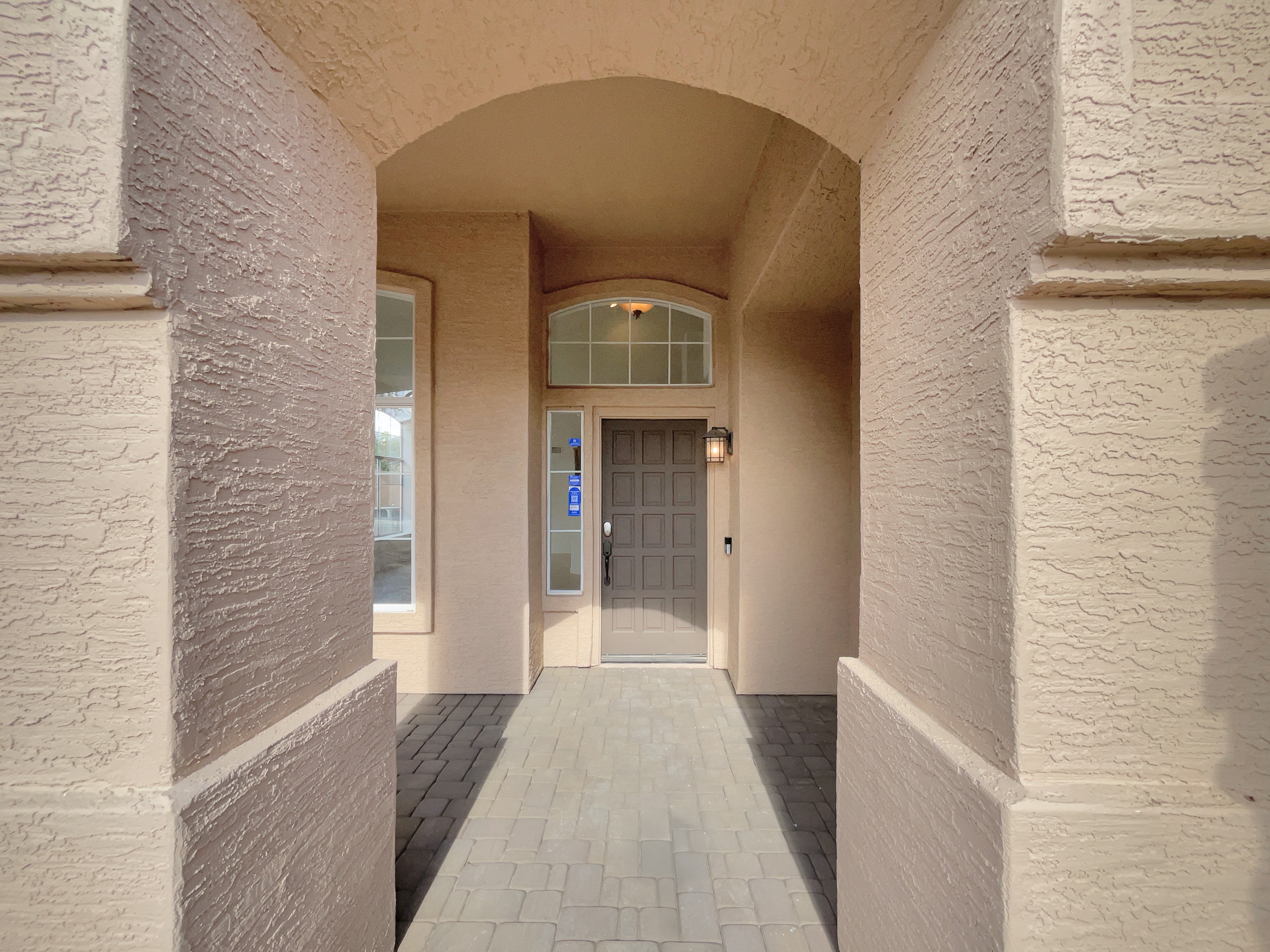 Photo 13 of 26 of 1616 E Glenhaven Dr, Phoenix, AZ