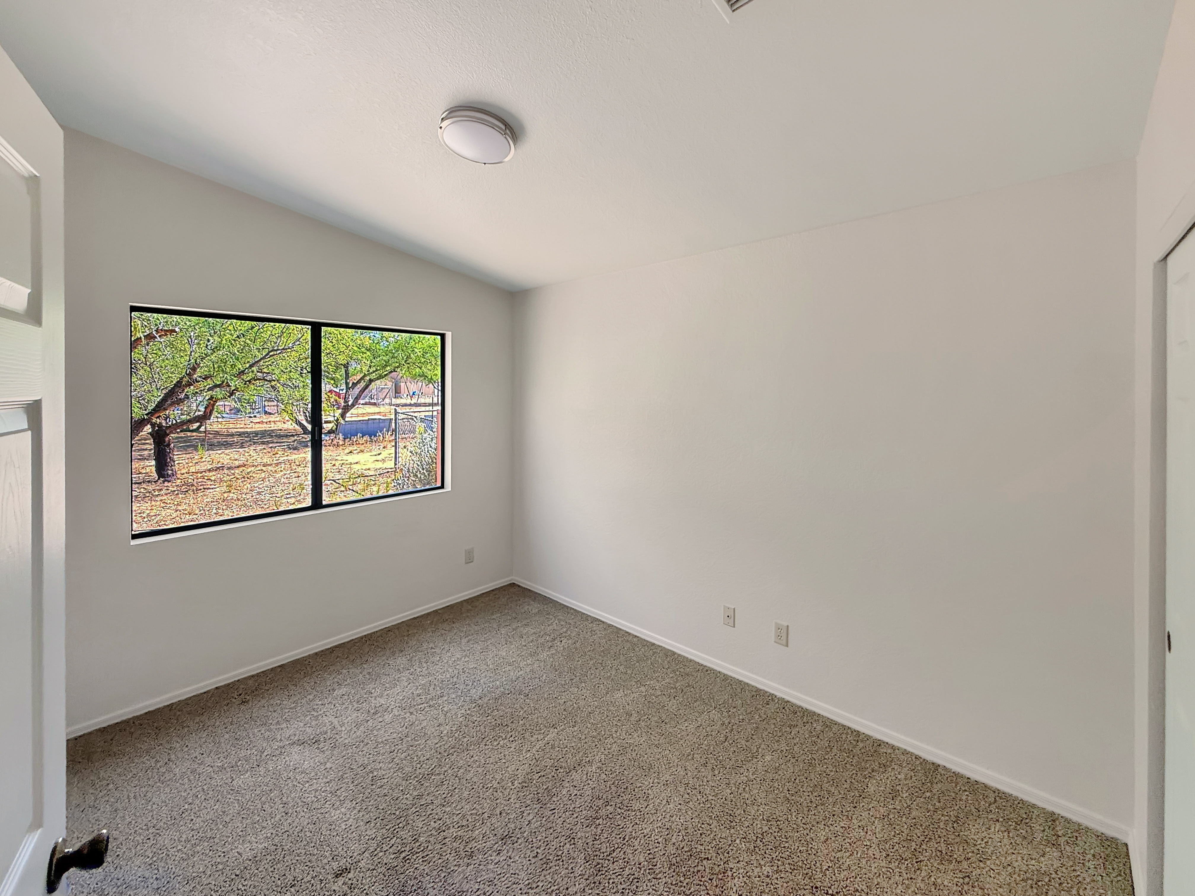 Photo 16 of 24 of 6340 S Calle De La Mango, Hereford, AZ