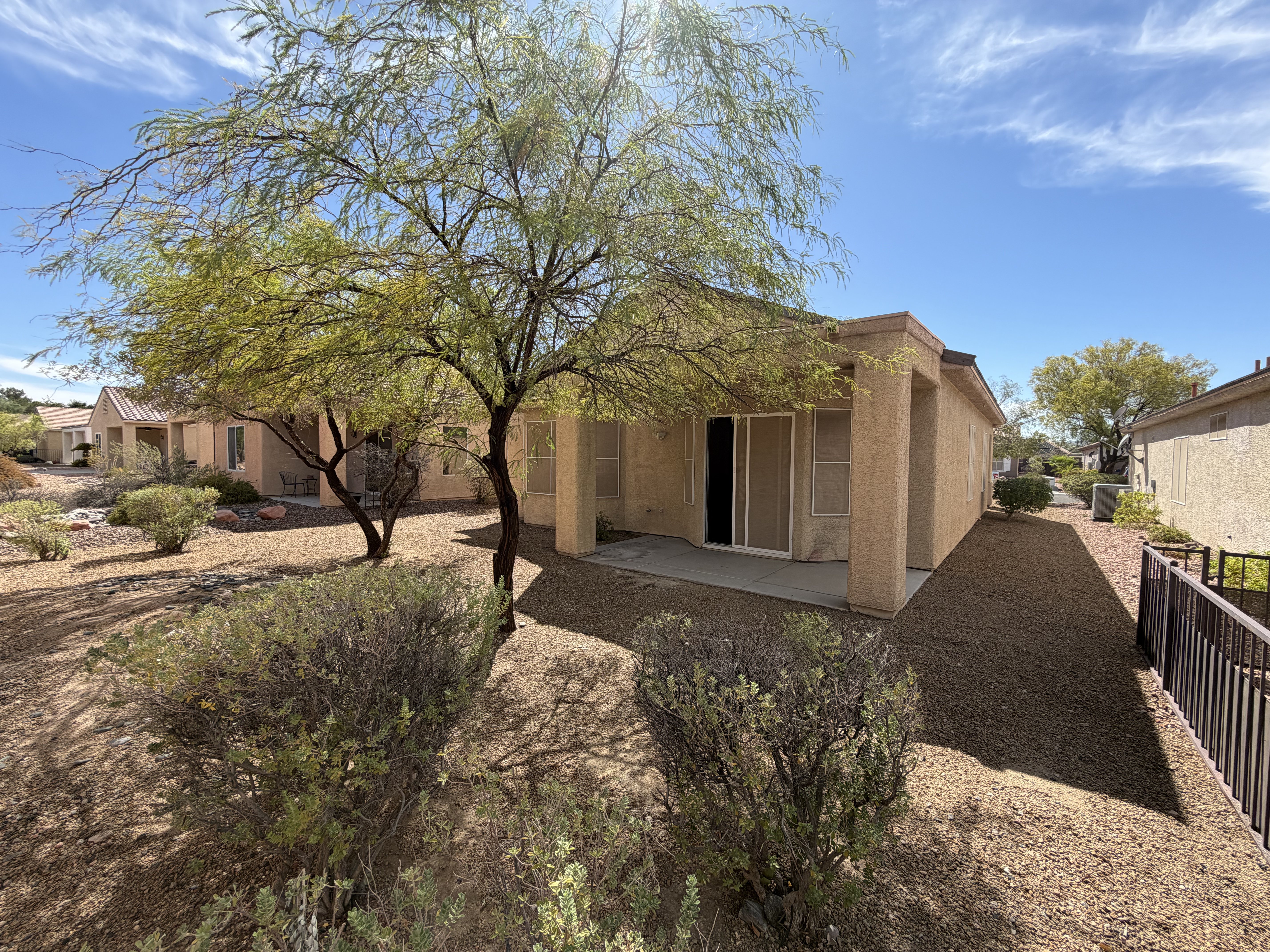 Photo 5 of 14 of 1762 Black Fox Canyon Rd, Henderson, NV