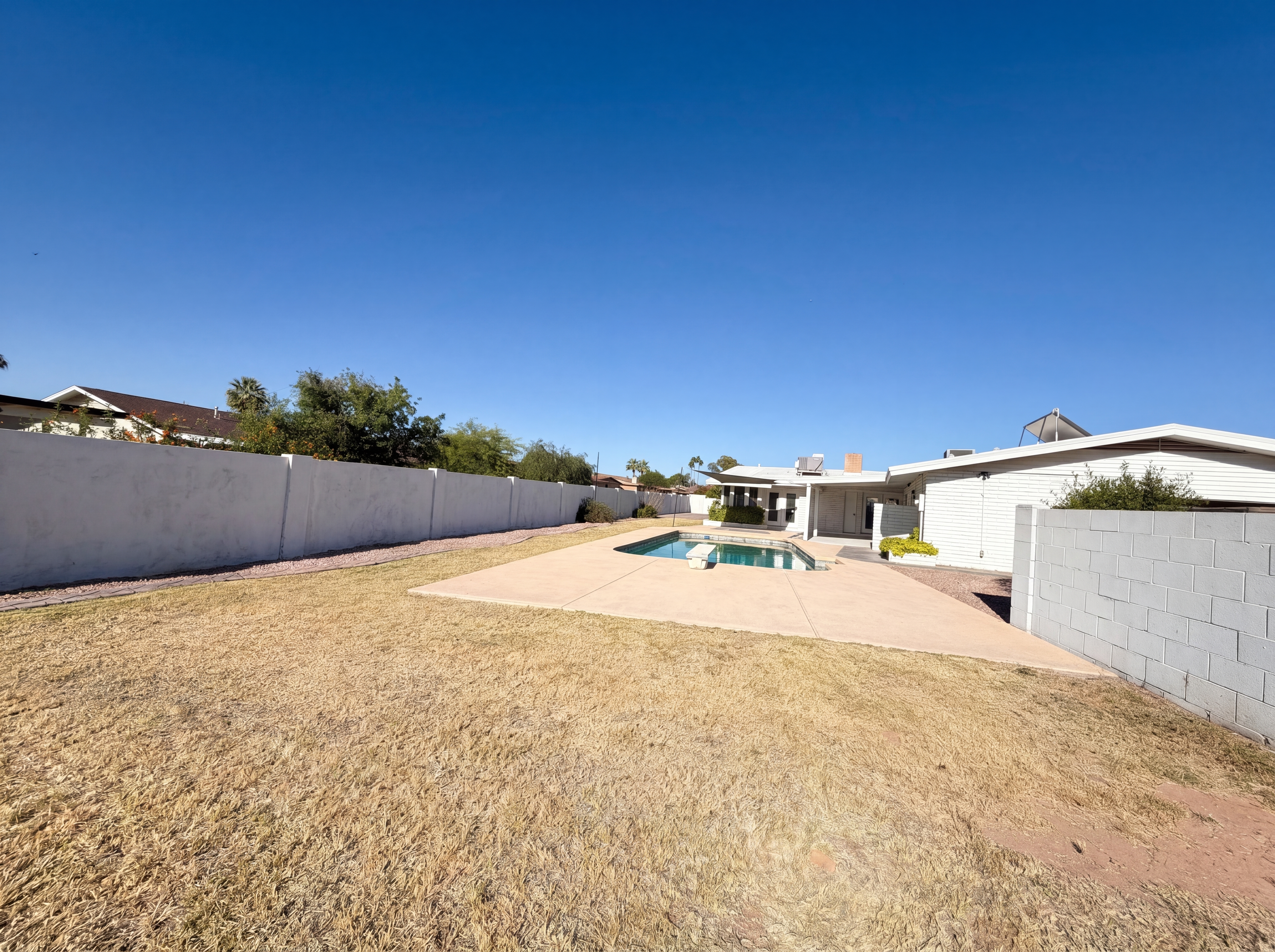 Photo 27 of 39 of 830 N Almond Cir, Mesa, AZ