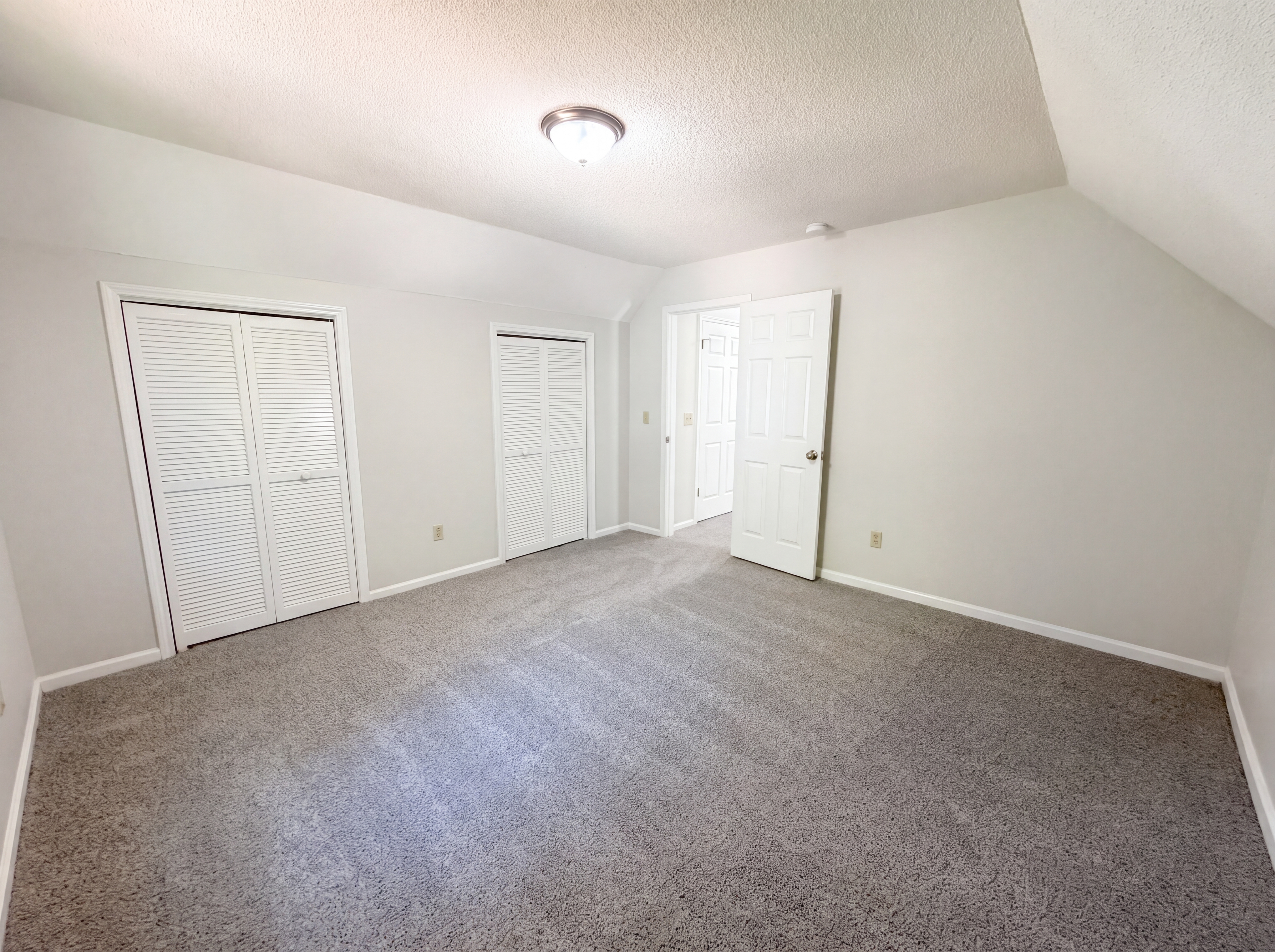 Photo 15 of 29 of 260 Woodwinds Dr, Columbia, SC