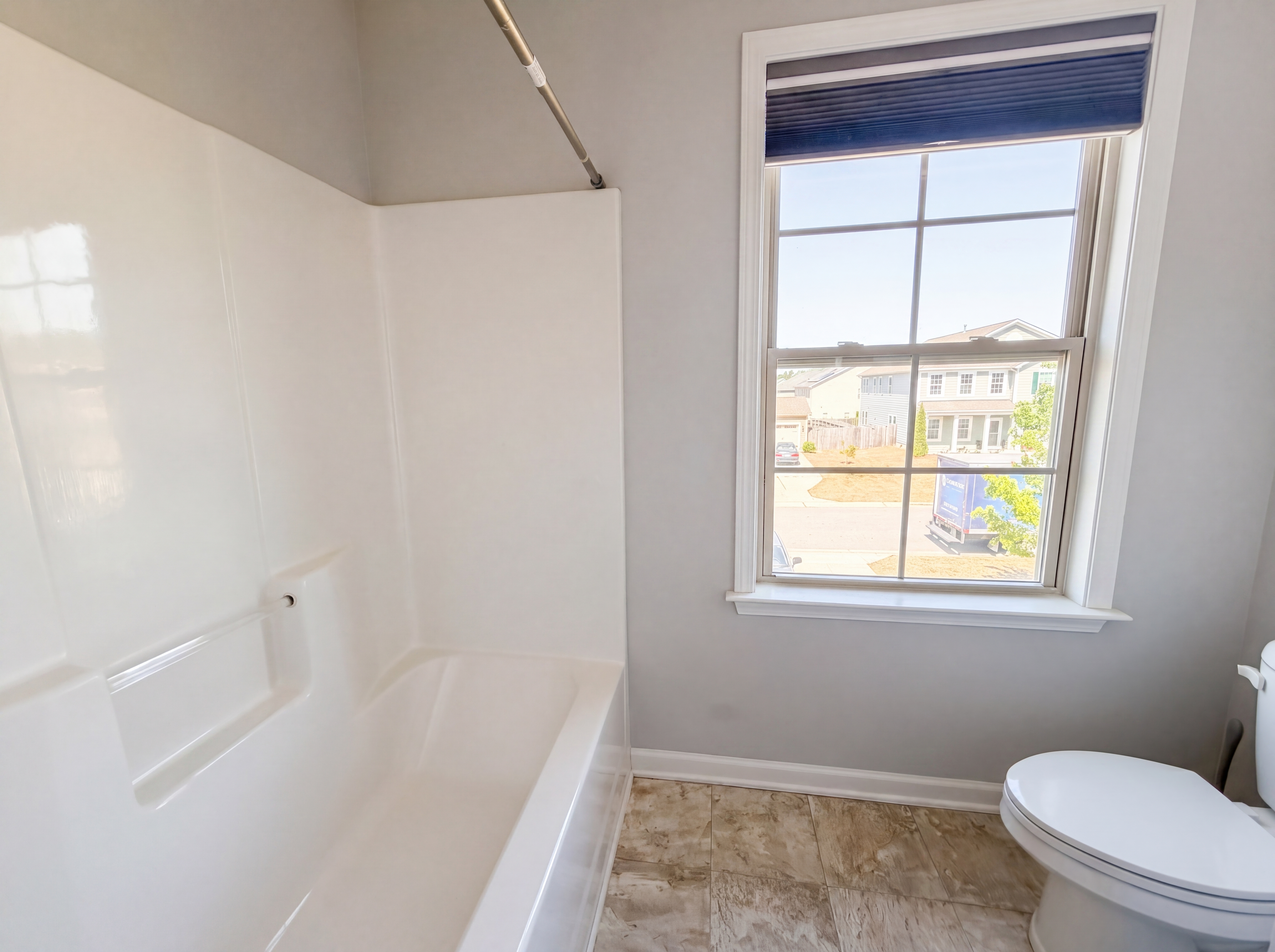 Photo 20 of 23 of 1305 Ivey Grove Ct, Fuquay Varina, NC