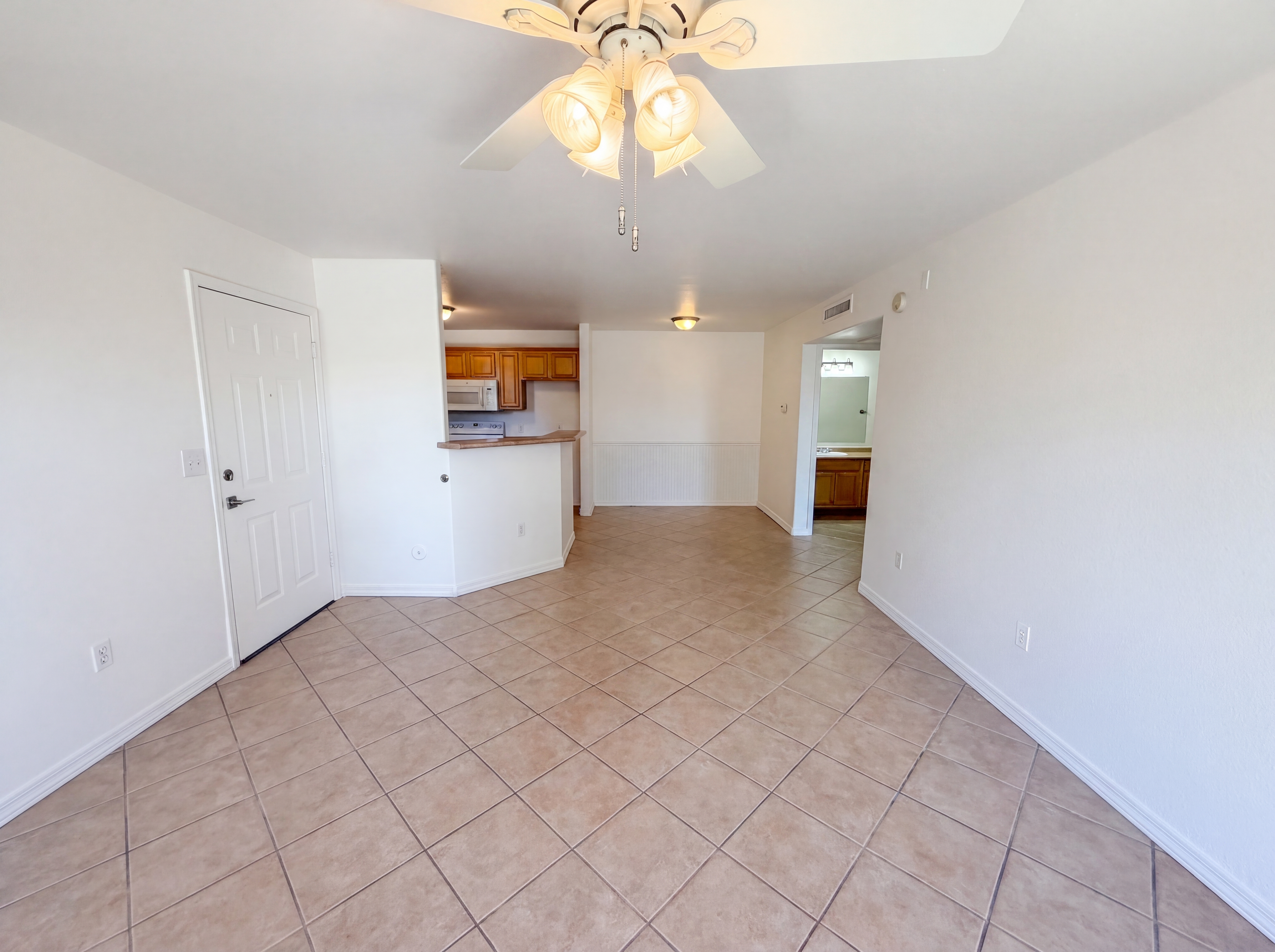 Photo 10 of 19 of 17017 N 12th St, Phoenix, AZ