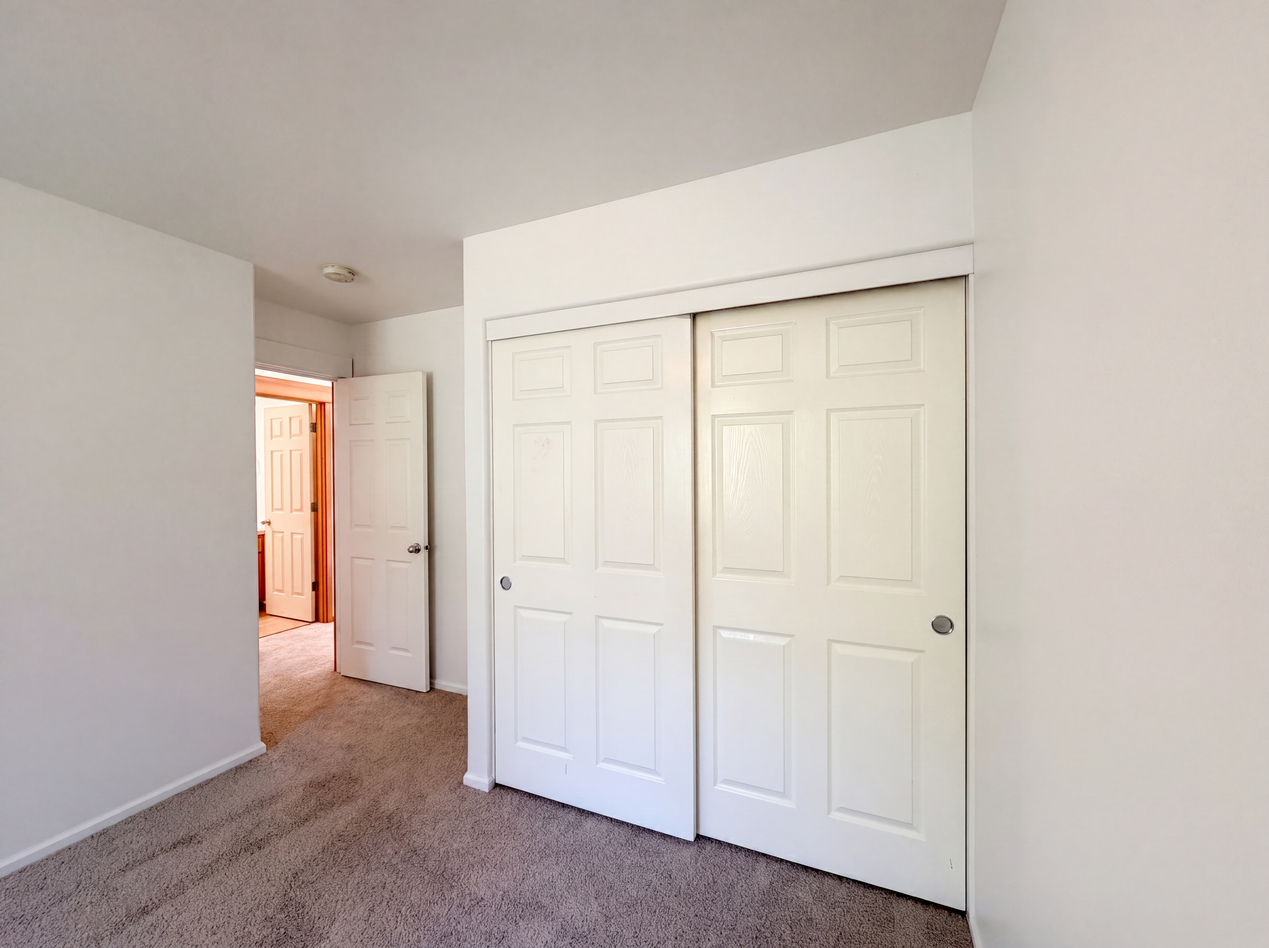 Photo 12 of 20 of 3344 Oakcrest Dr, Forest Grove, OR
