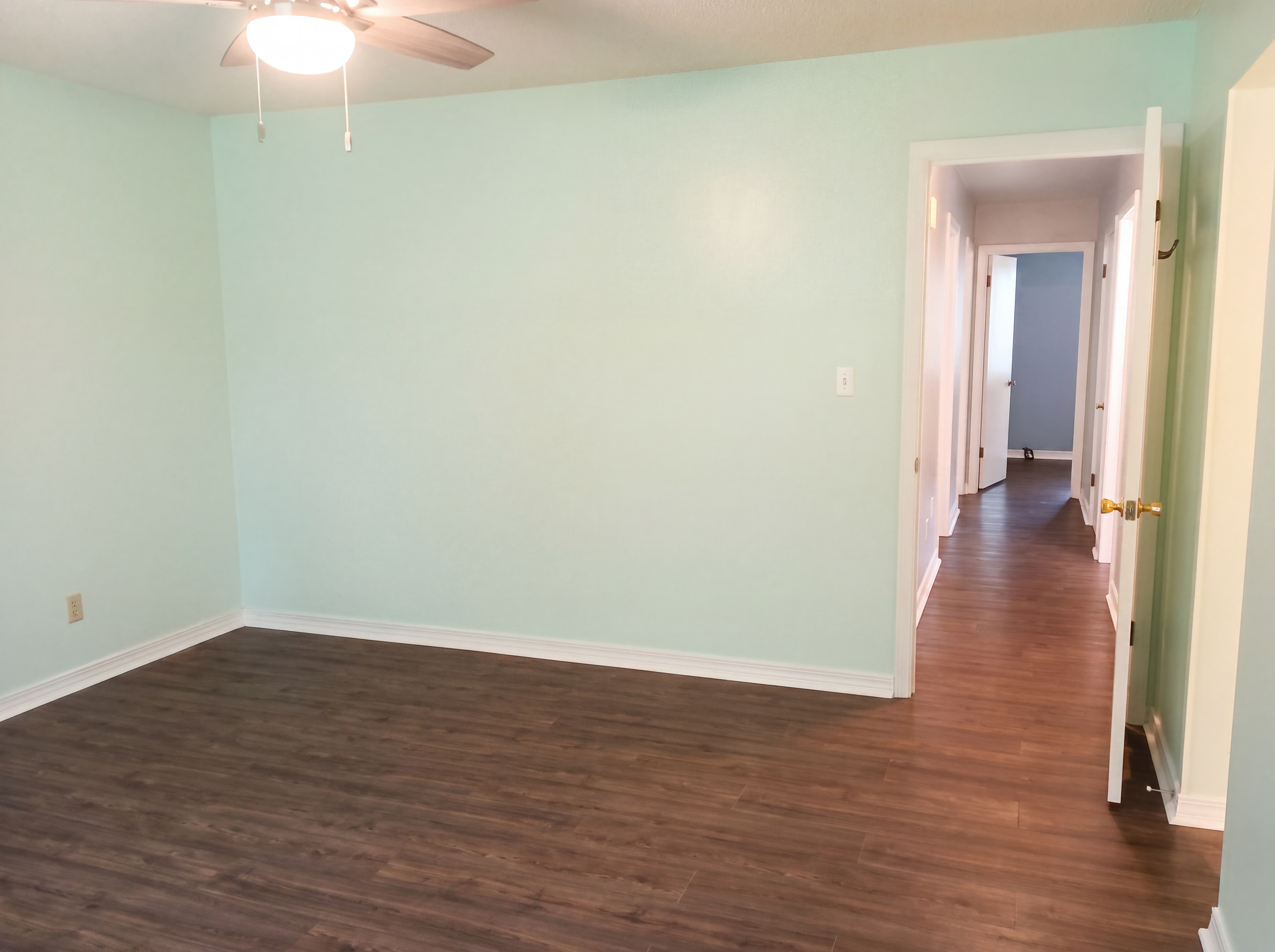 Photo 13 of 22 of 7889 Bay Meadows Dr, Pensacola, FL