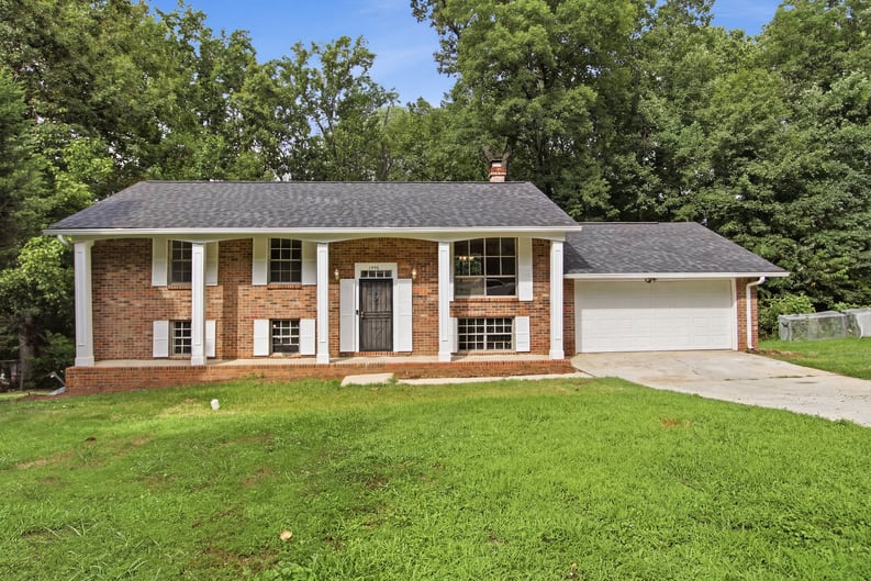 Property photo 1 of 1446 Walnut Ridge Way