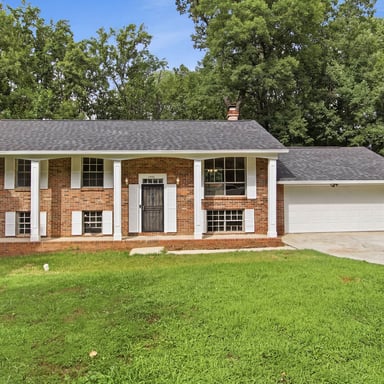 Property photo 1 of 1446 Walnut Ridge Way