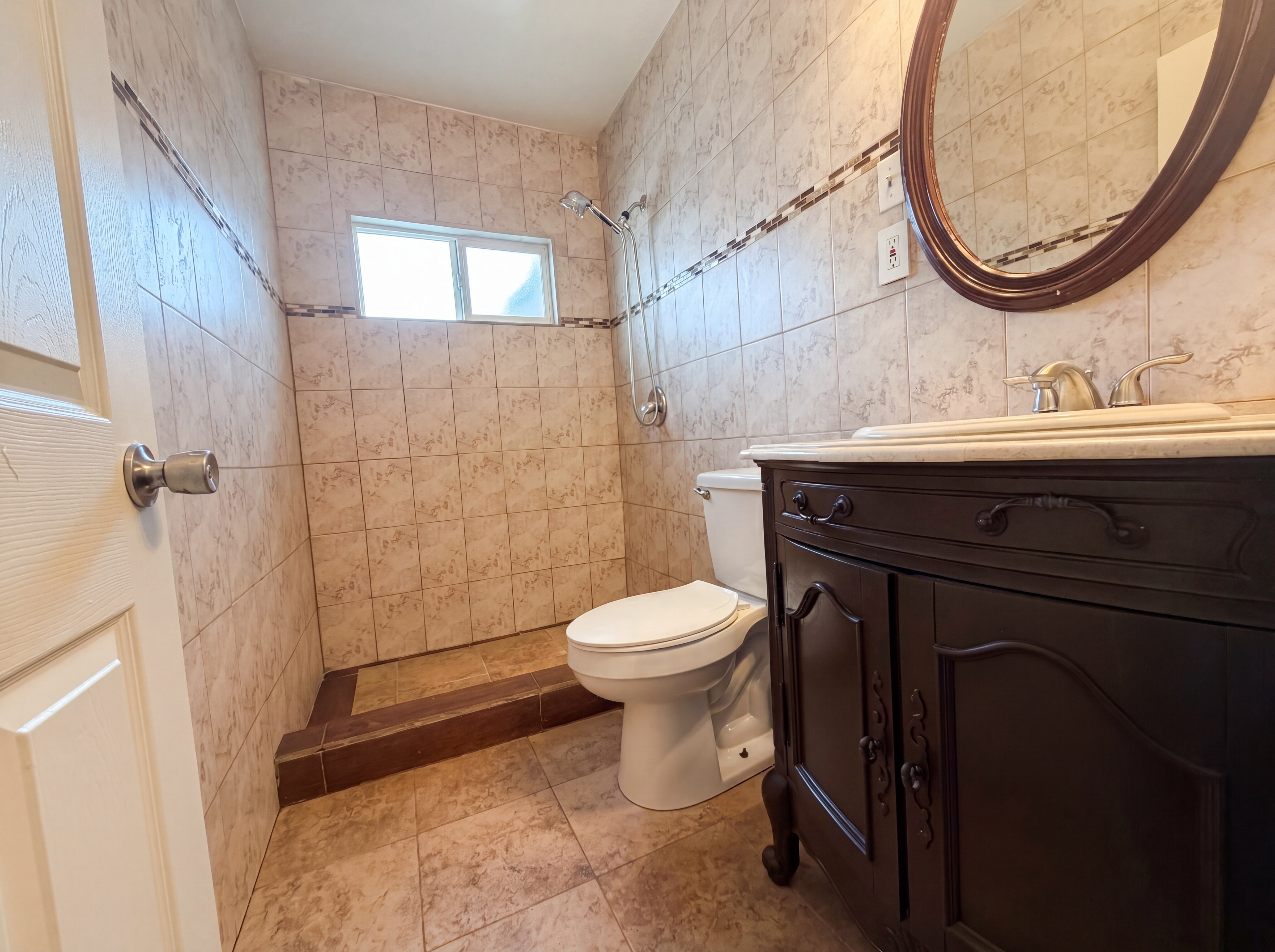 Photo 15 of 42 of 11950 Lee Ave, Adelanto, CA