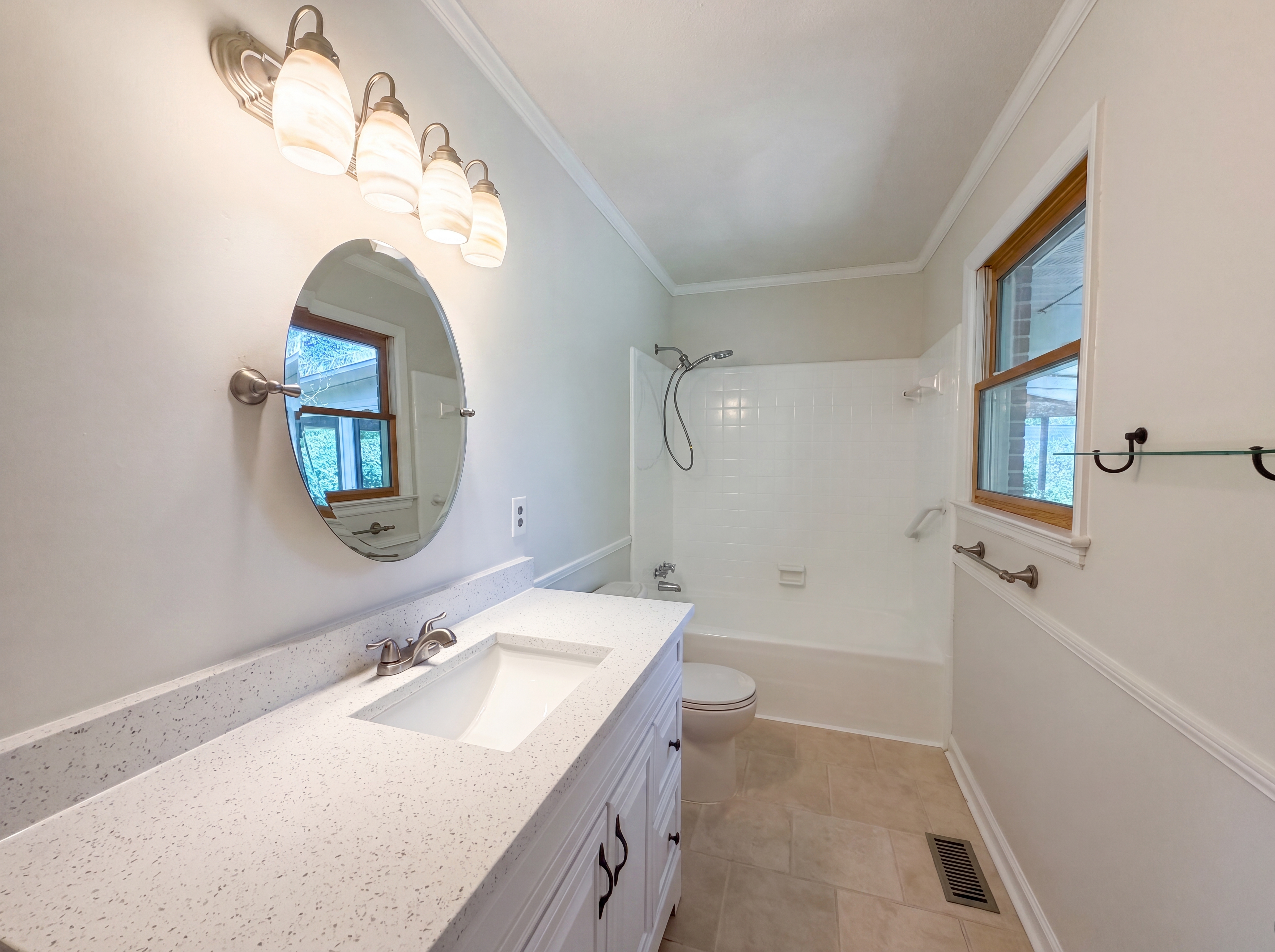 Photo 14 of 16 of 4822 Heritage Dr, Durham, NC