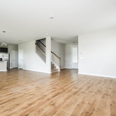 Property photo 3 of 402 Bering Ln